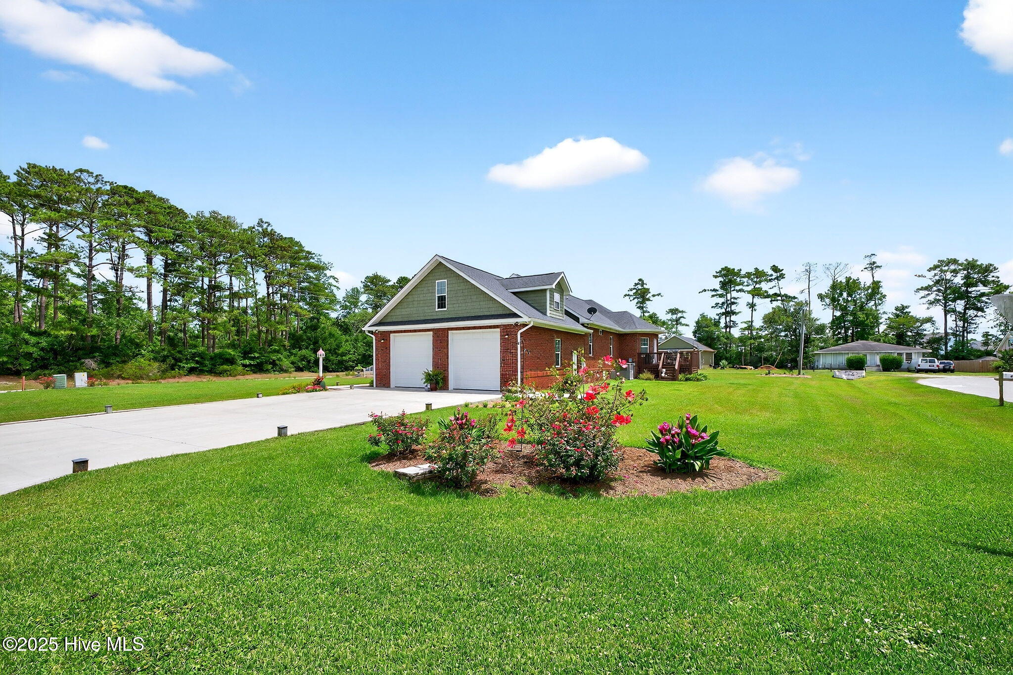6245 Ocean Aire Road Property Photo 8