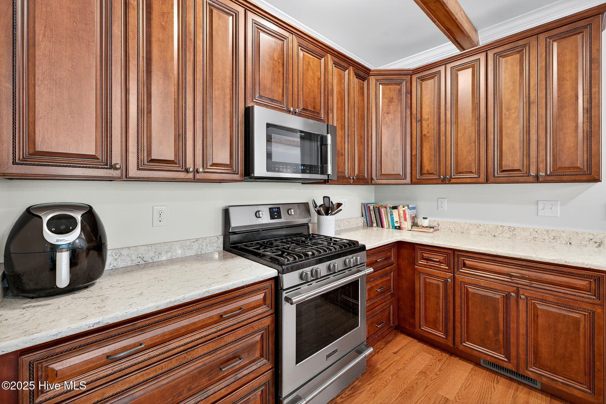 6245 Ocean Aire Road Property Photo 20