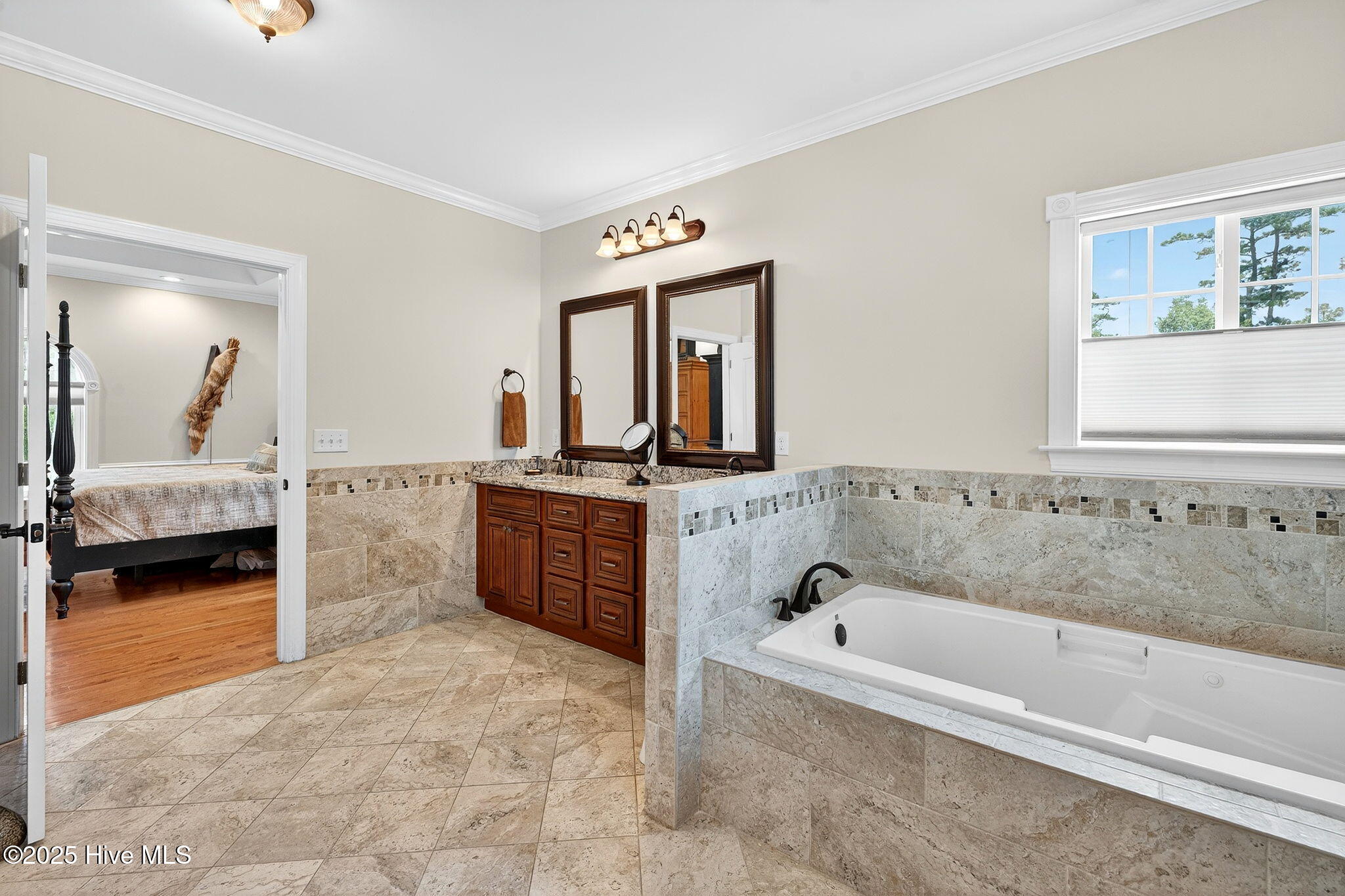 6245 Ocean Aire Road Property Photo 31