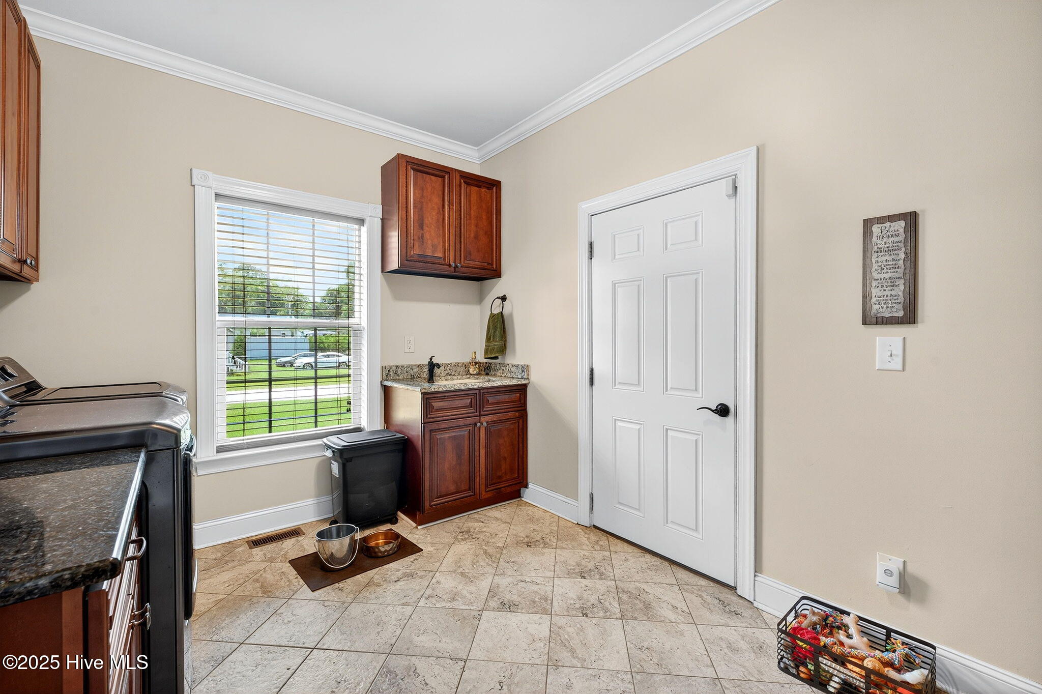6245 Ocean Aire Road Property Photo 40