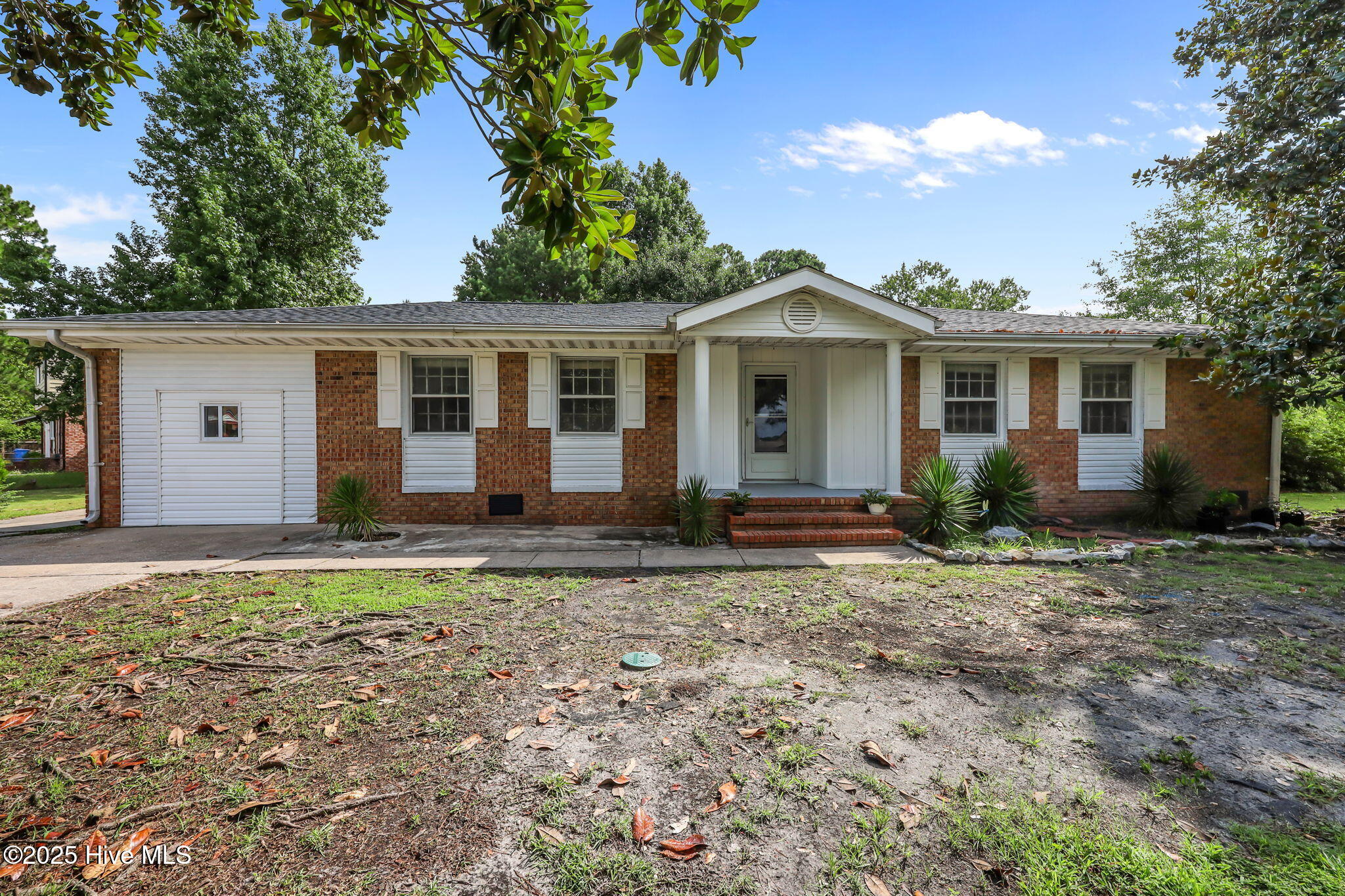 400 Winchester Road Property Photo 1