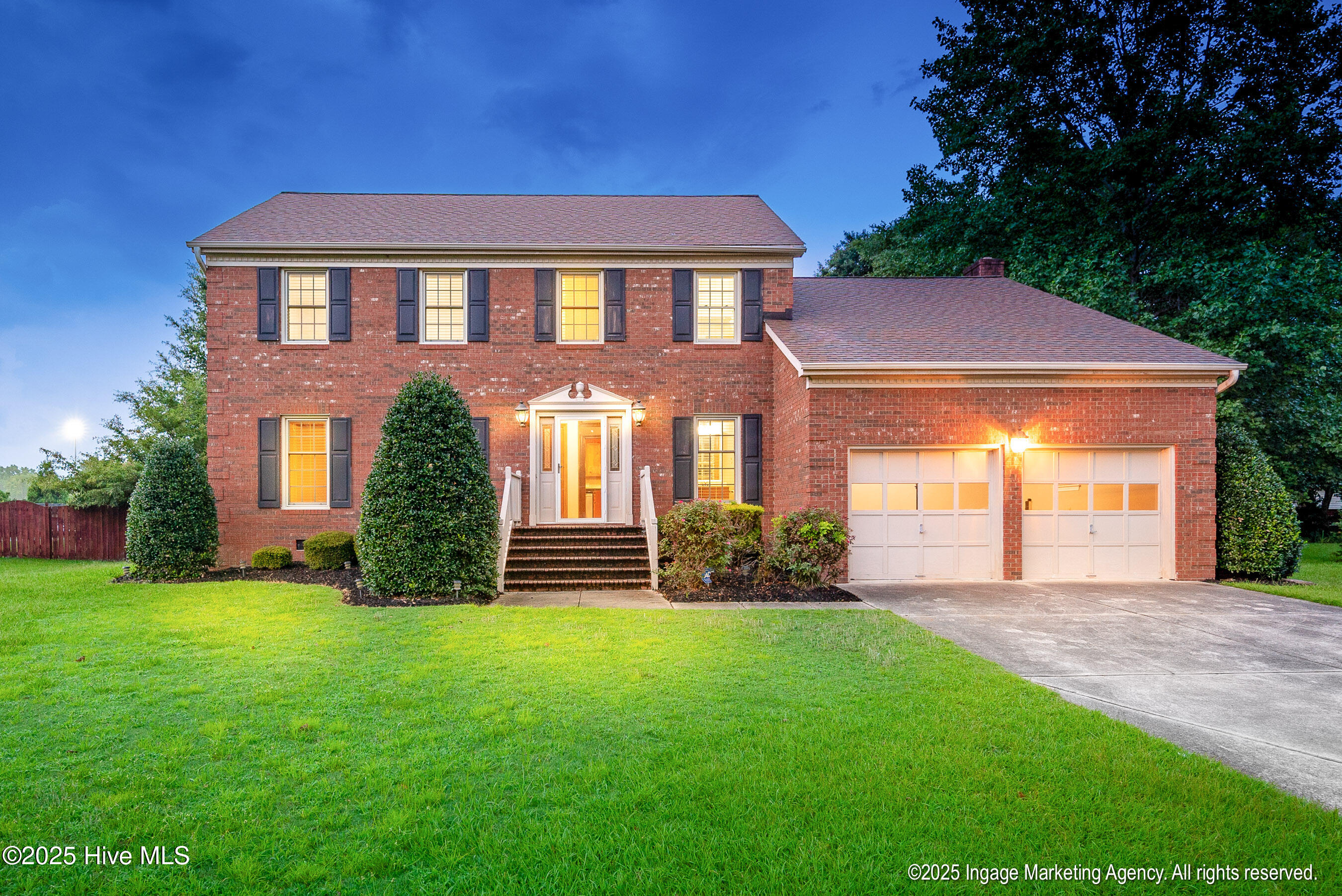 1803 Plantation Circle Property Photo 1