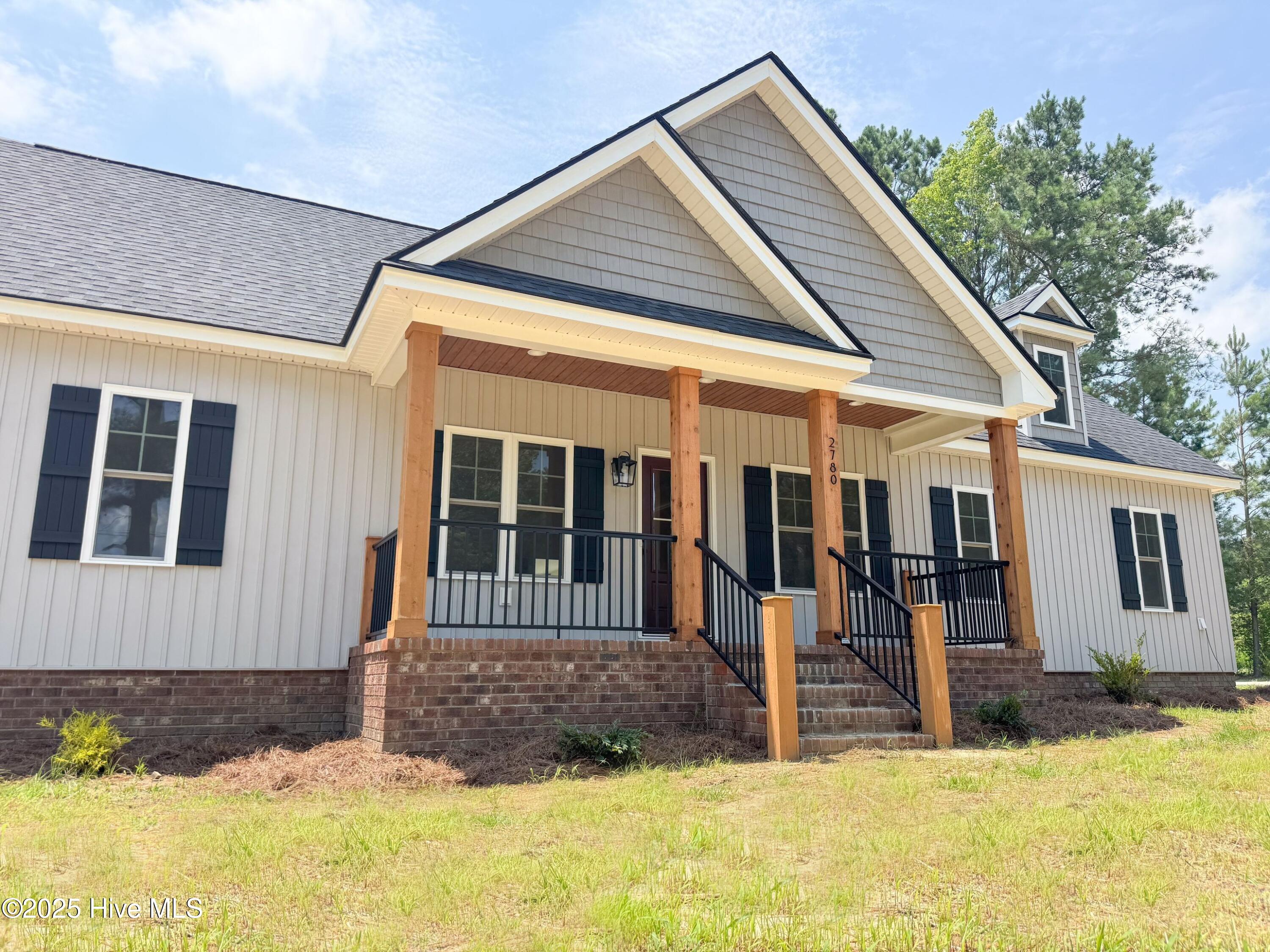 2780 S Old Carriage Road Property Photo 1