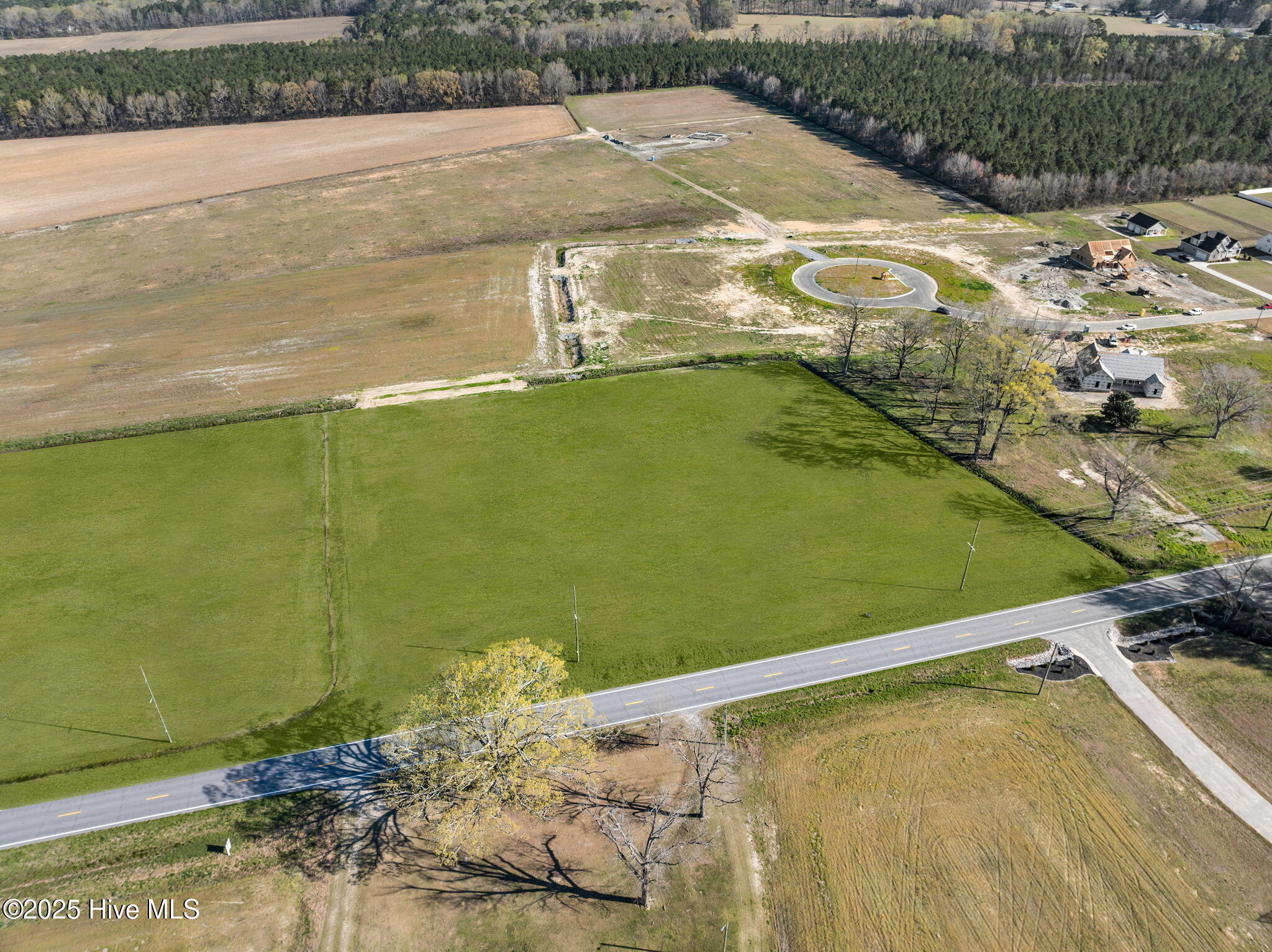 2293 1 Nc 102 E Property Photo 4