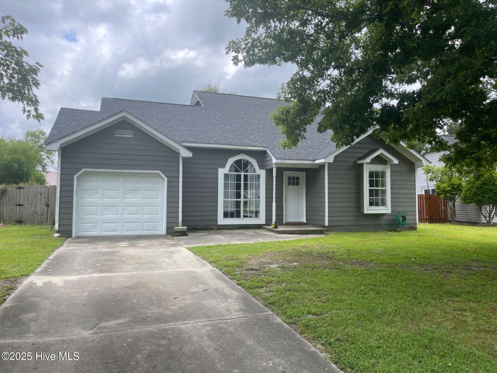 107 Honey Tree Court Property Photo 1
