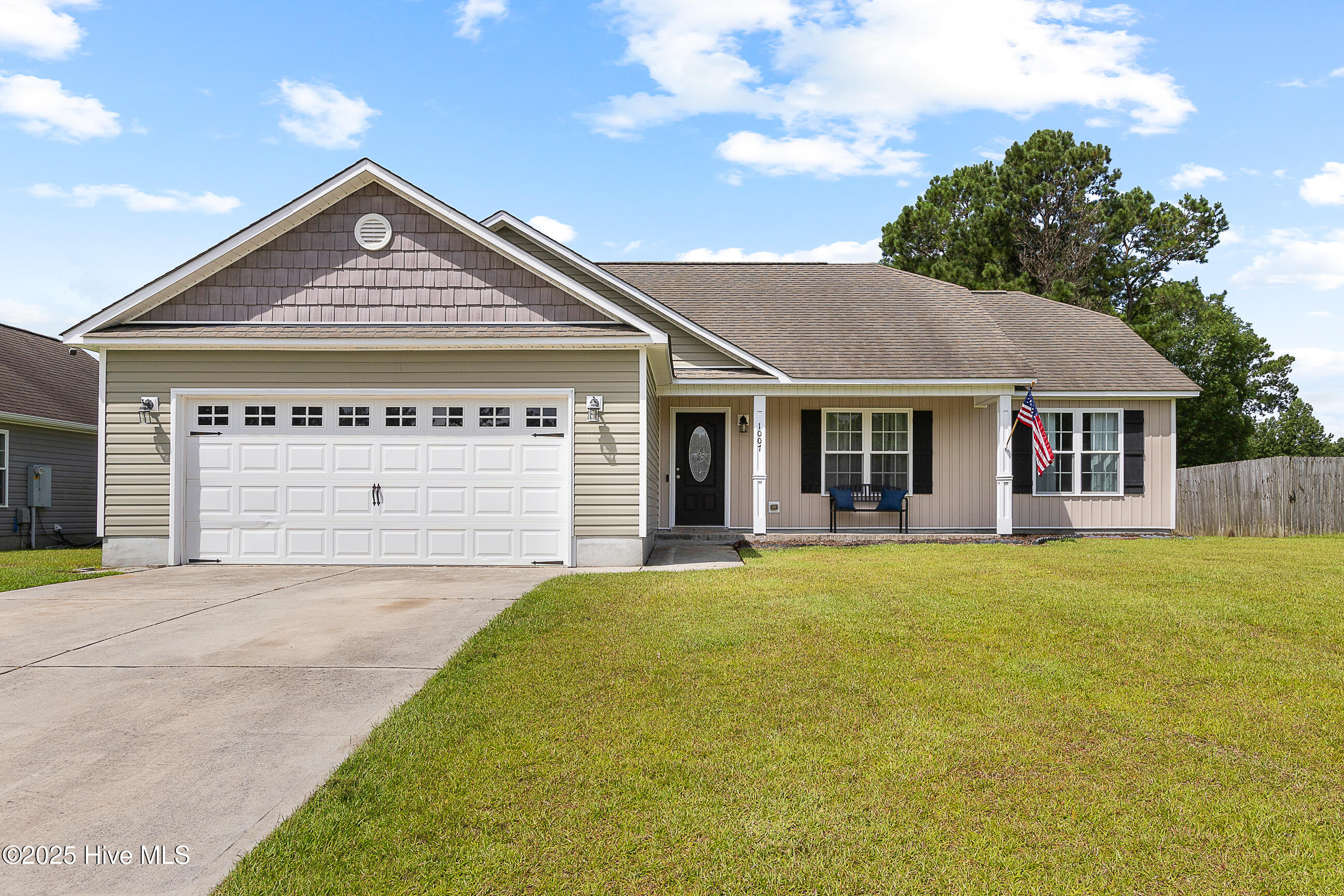 1007 Ponderosa Place Property Photo 1