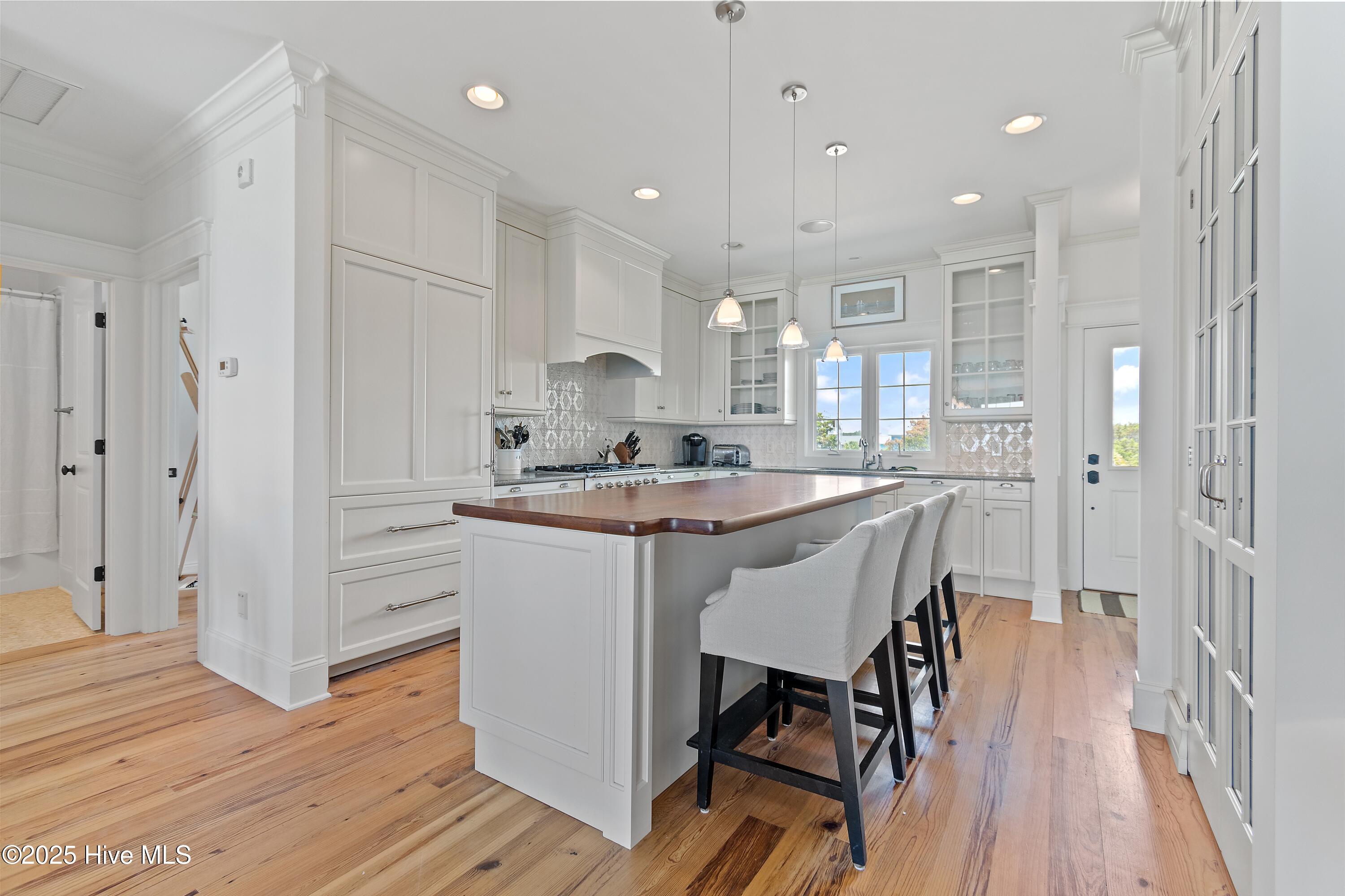 1149 Ocean Boulevard W Property Photo 5