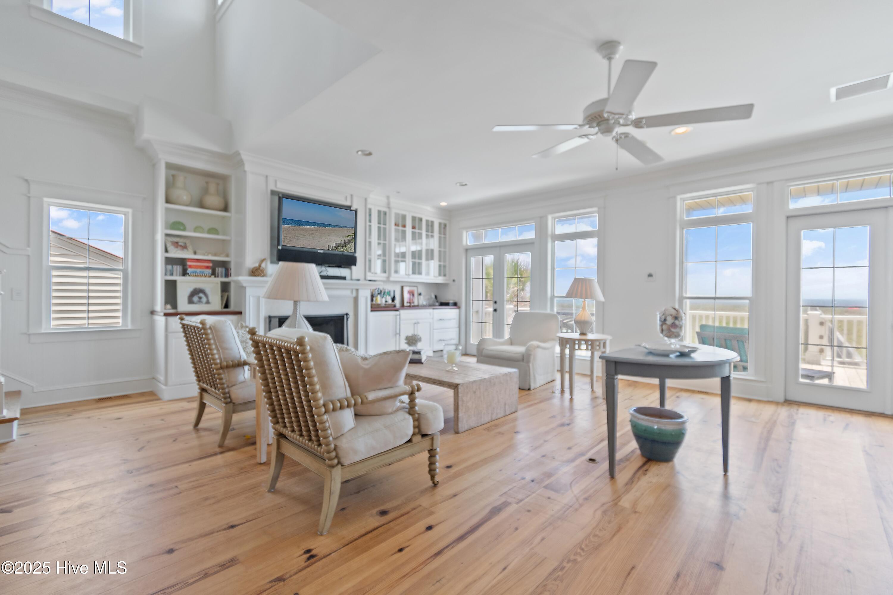 1149 Ocean Boulevard W Property Photo 20