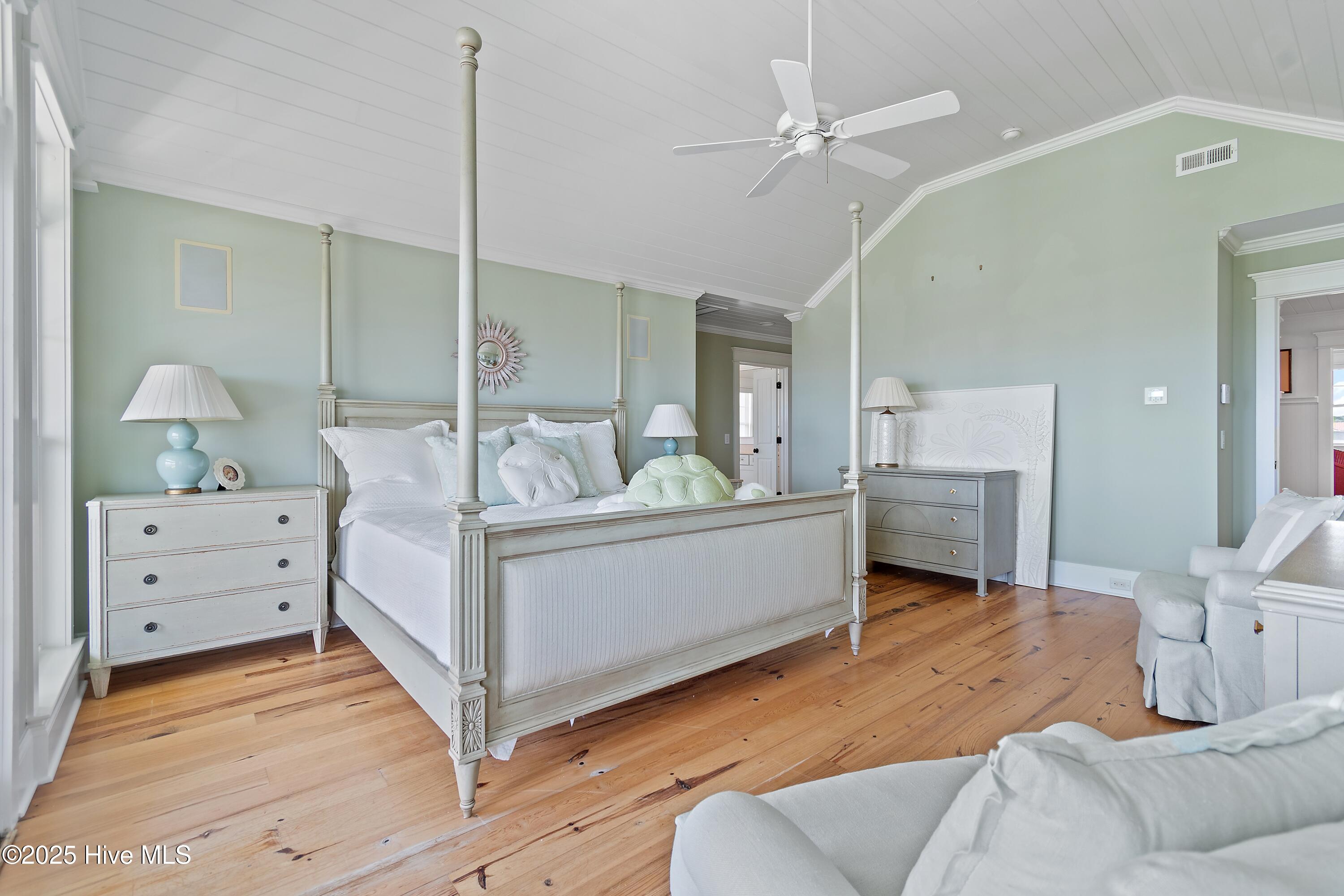 1149 Ocean Boulevard W Property Photo 36