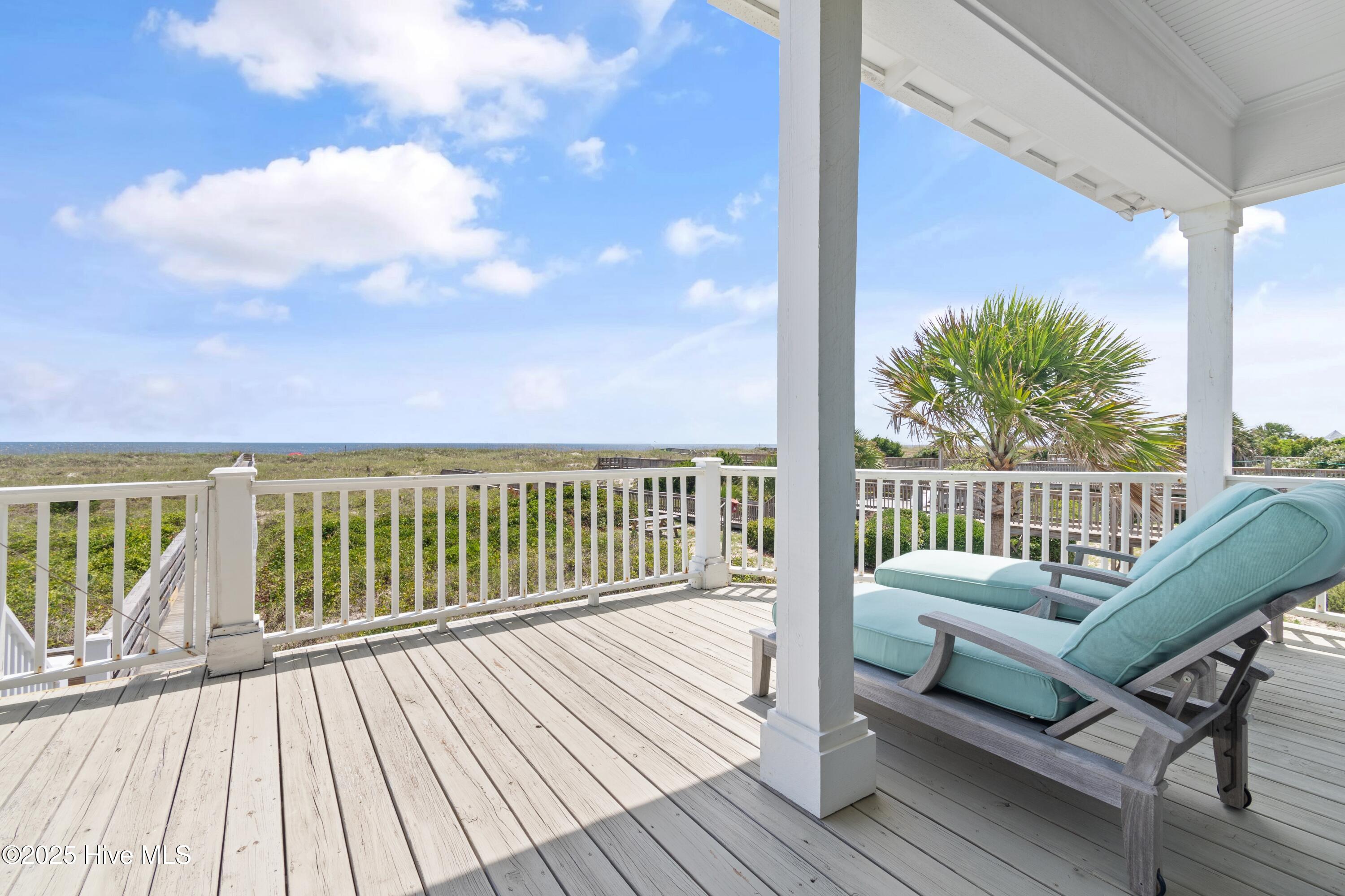 1149 Ocean Boulevard W Property Photo 48
