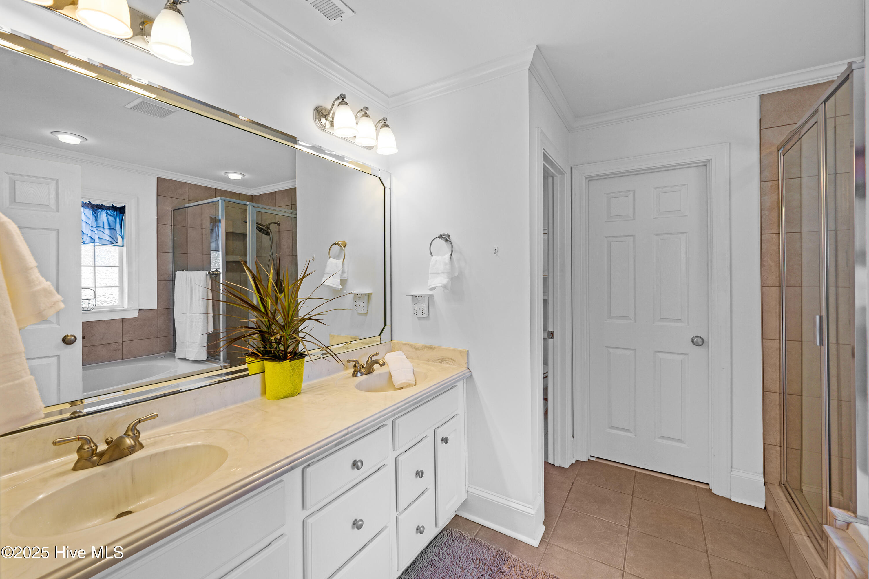 3812 Forsyth Park Court Property Photo 46