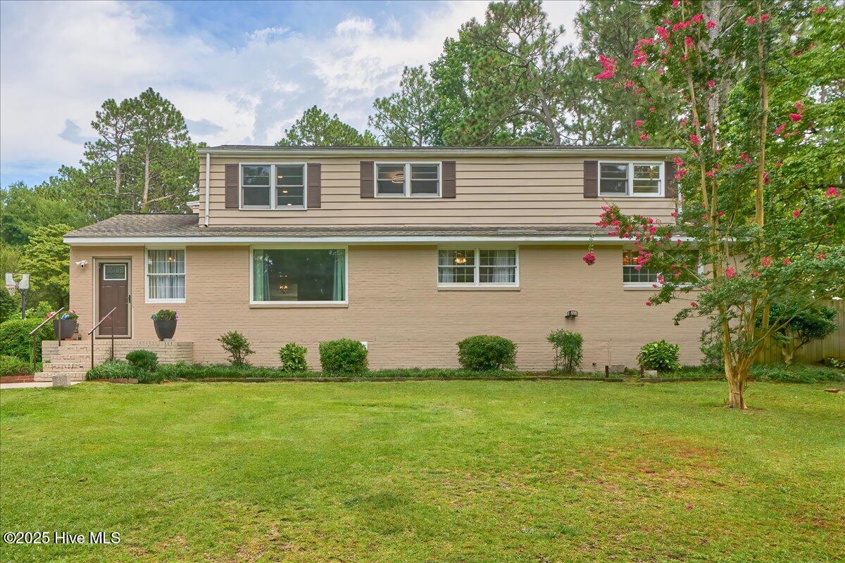 825 N Saylor Street Property Photo 1