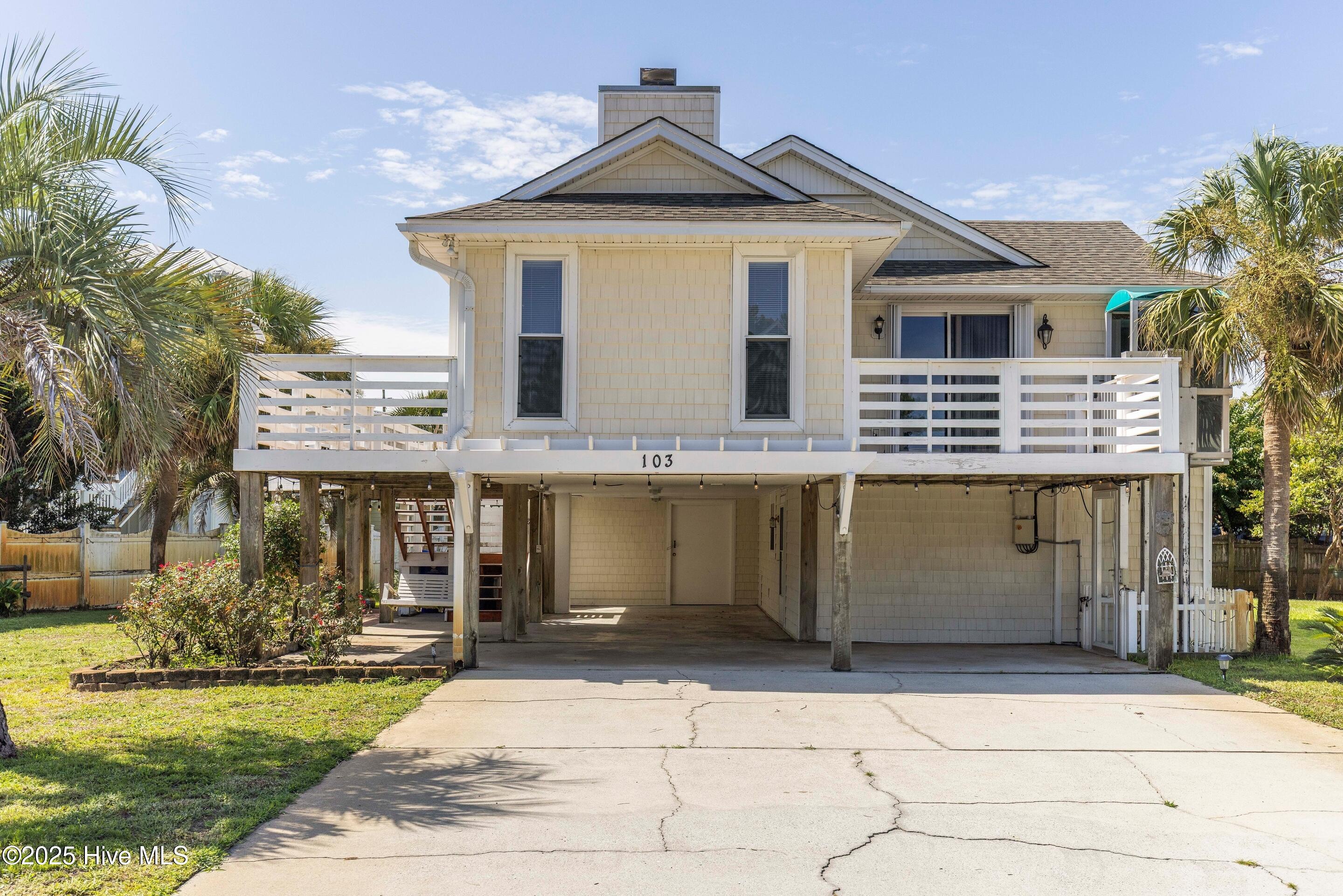 103 Carolina Sands Drive Property Photo 1