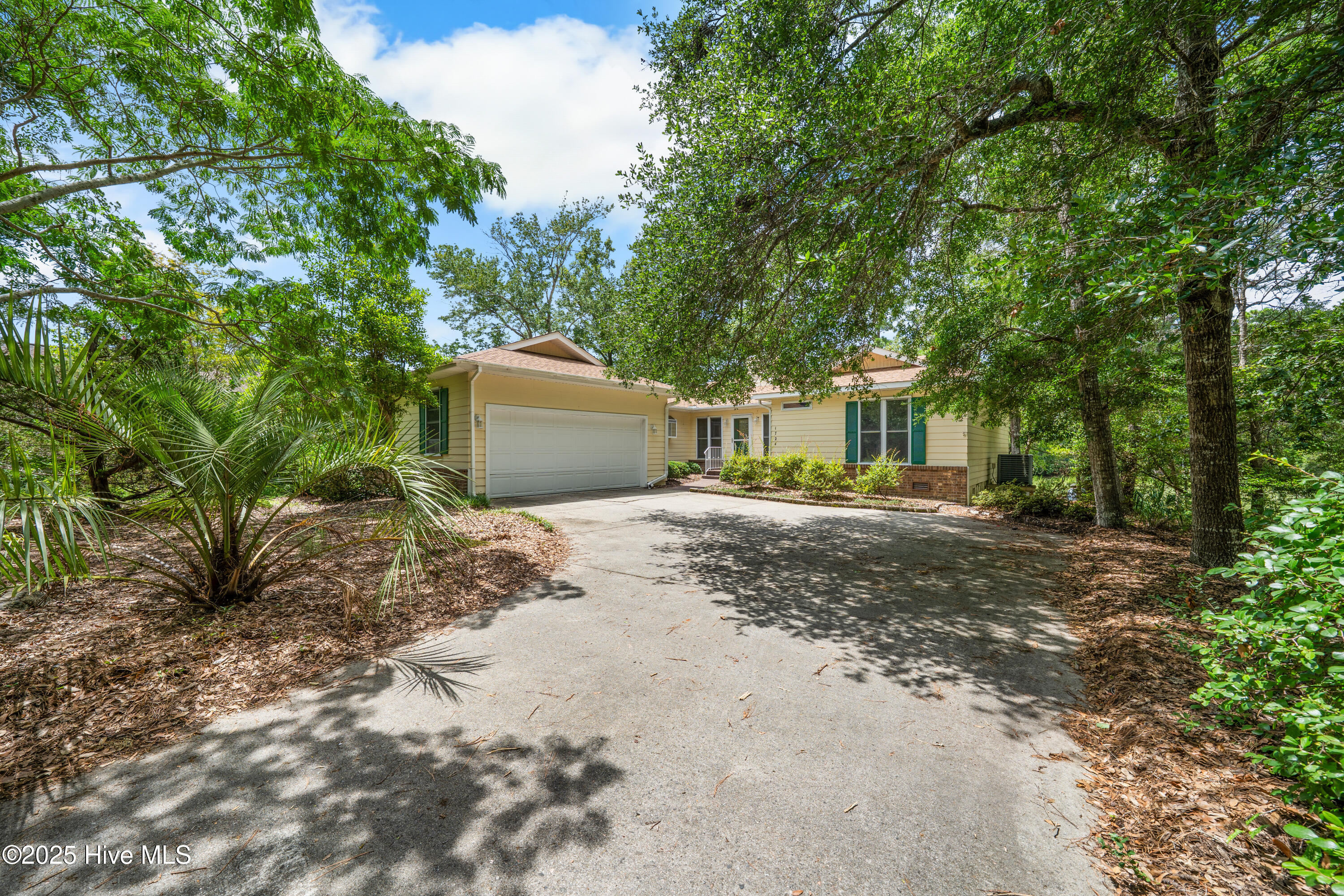 1724 Salt Marsh Circle Property Photo 1