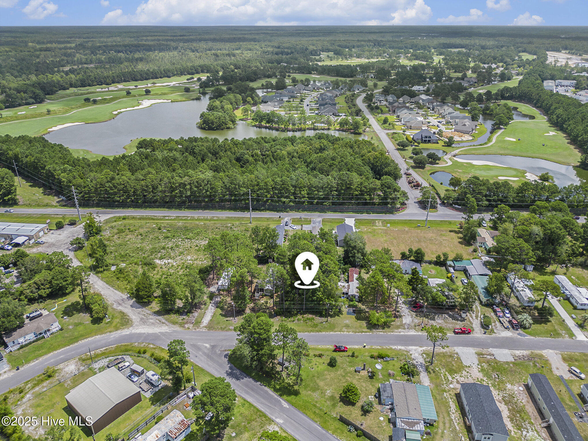 907 Pineclair Drive Property Photo 1