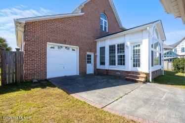 206 Teakwood Drive Property Photo 4