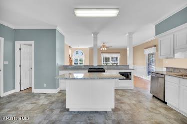 206 Teakwood Drive Property Photo 24