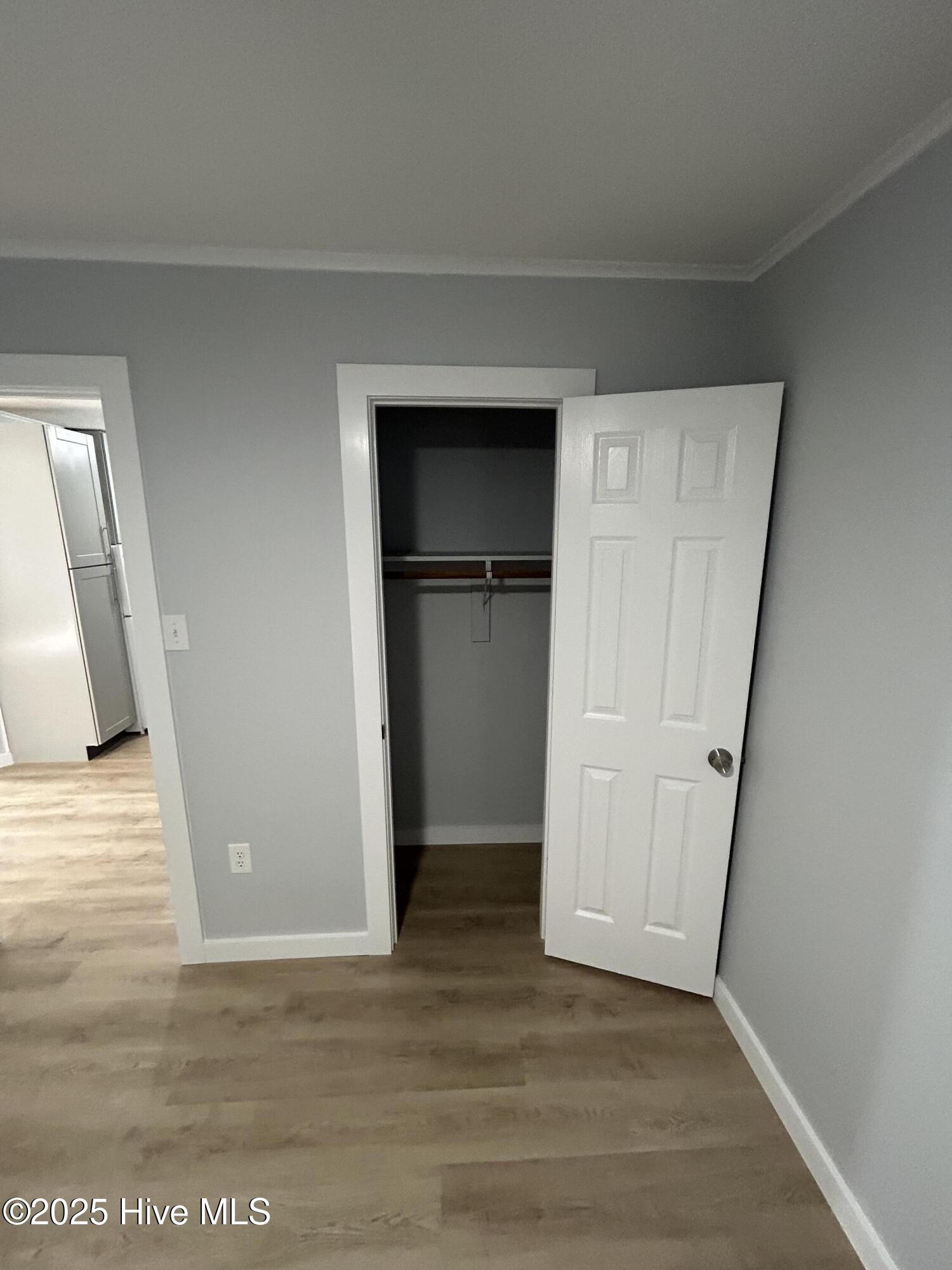 1330 N Howe Street 4 Property Photo 18