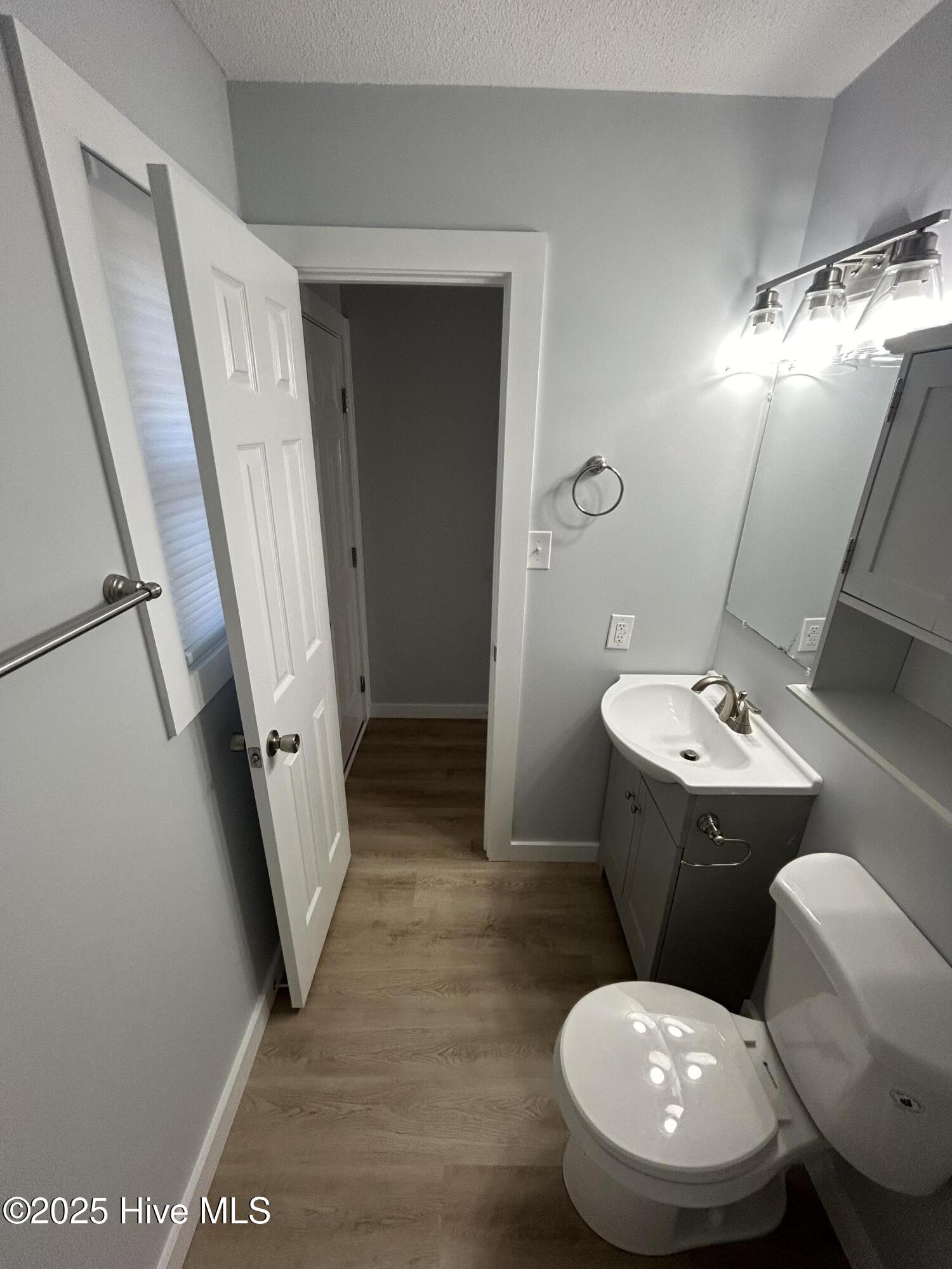 1330 N Howe Street 4 Property Photo 21