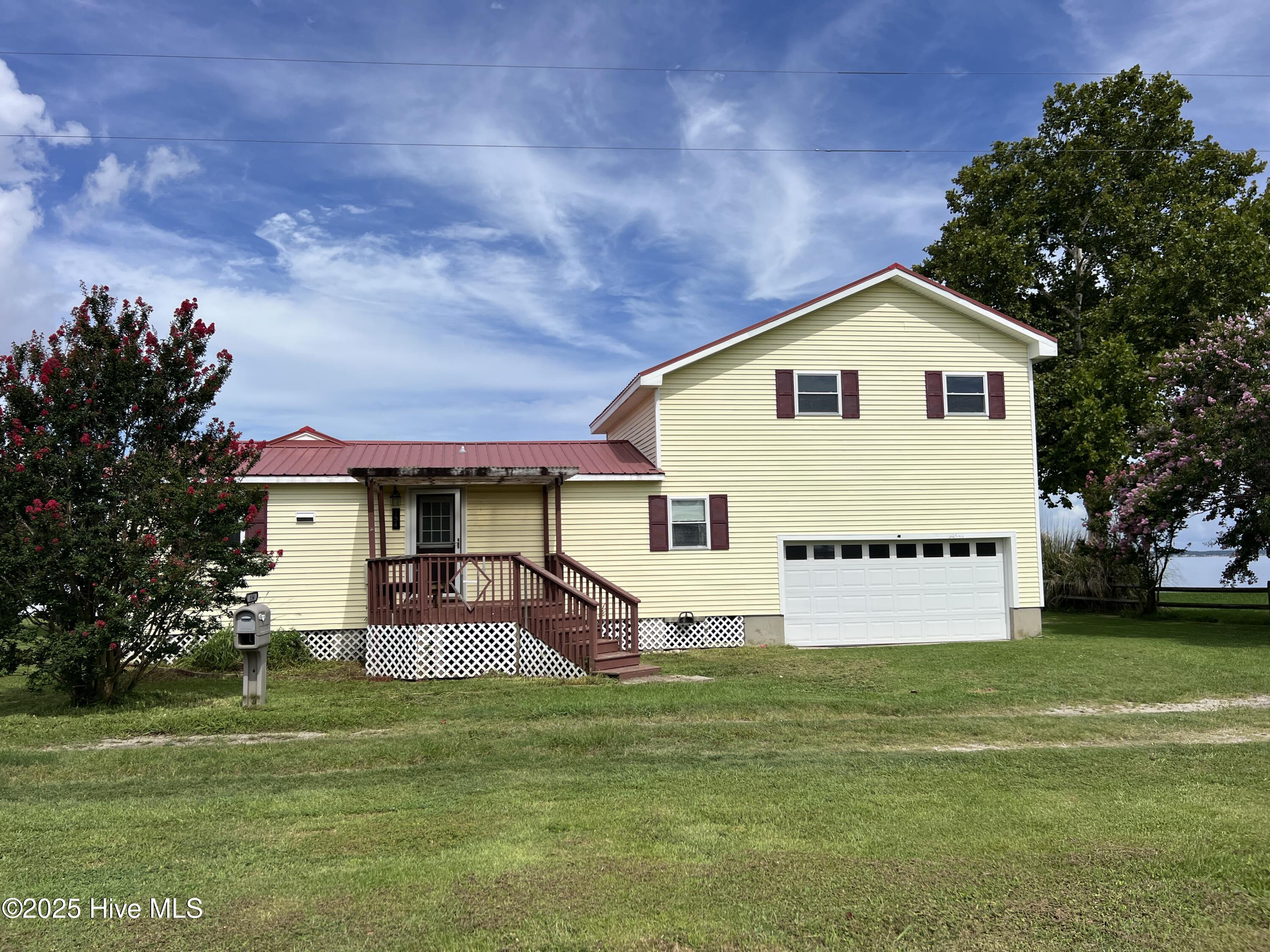 154 Great Neck Road Property Photo 1