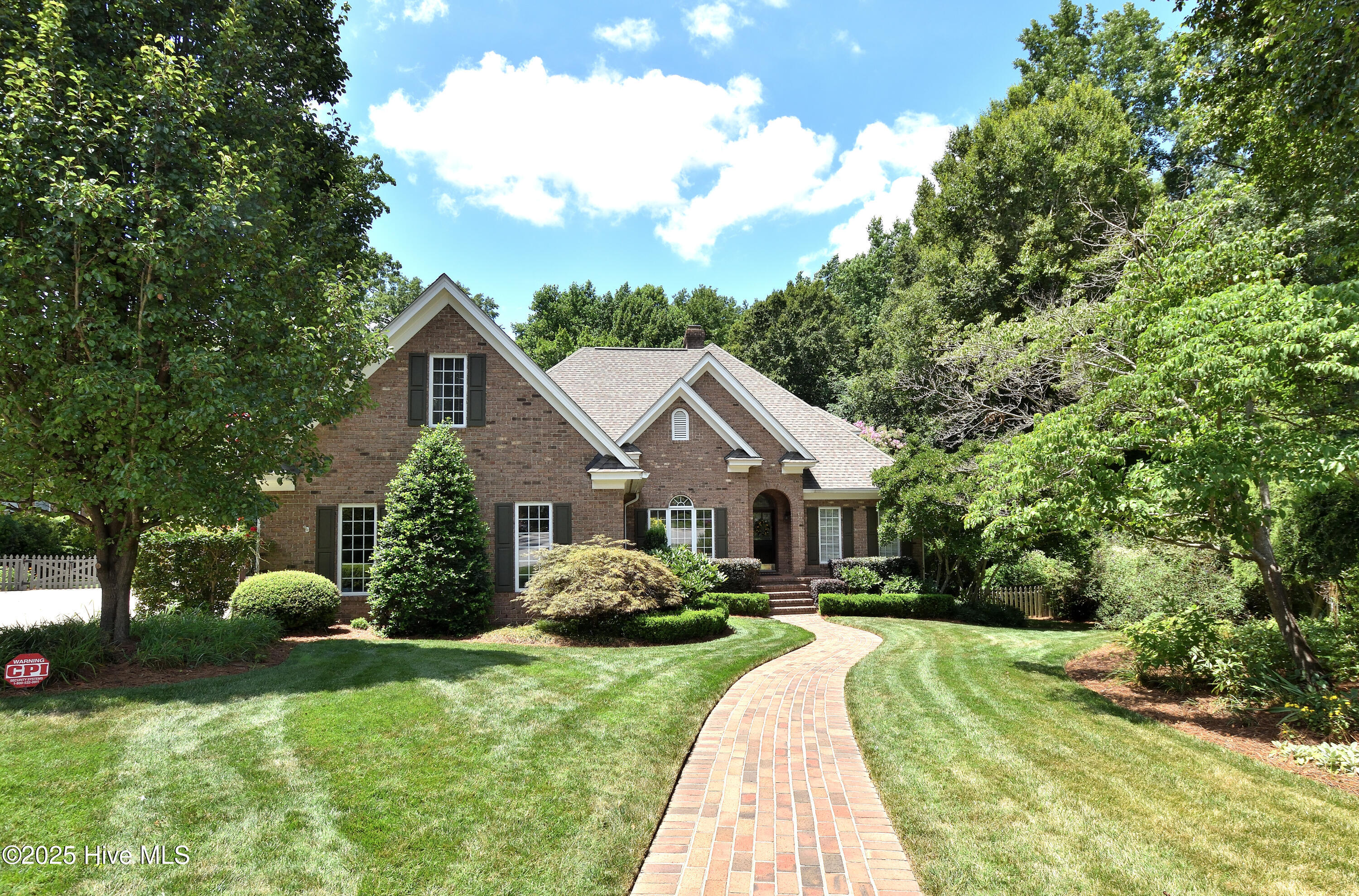 116 Ashcroft Court Property Photo 1