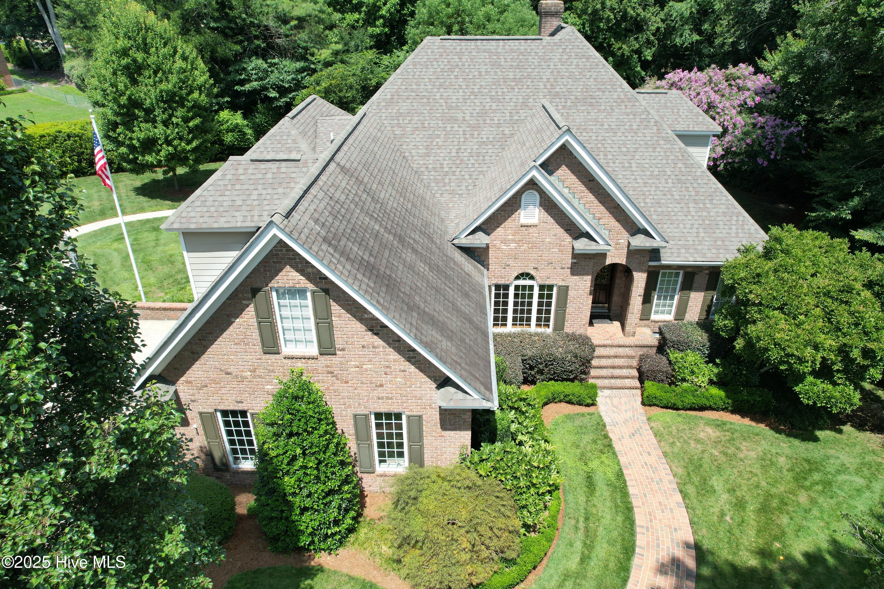 116 Ashcroft Court Property Photo 4