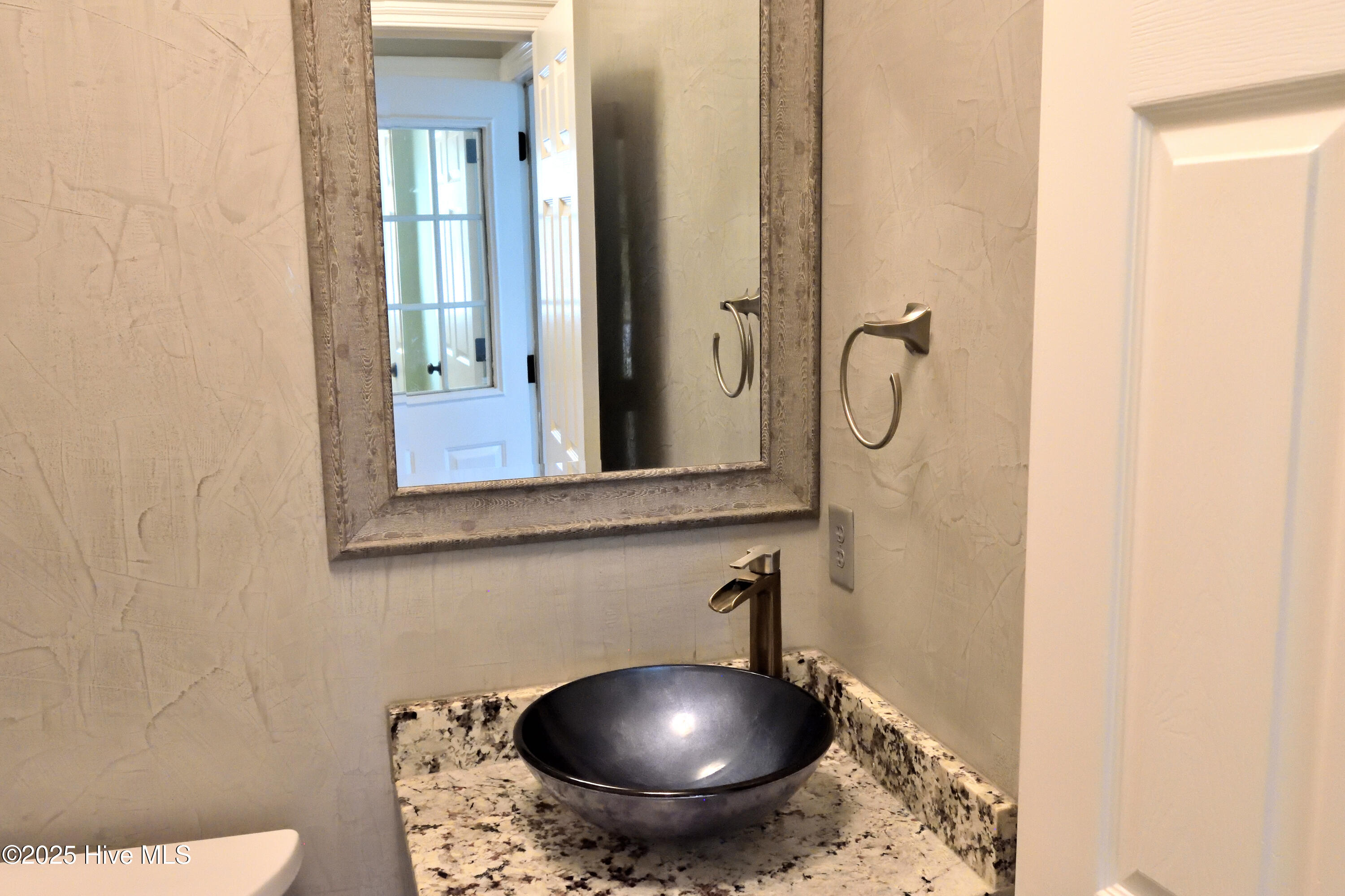 116 Ashcroft Court Property Photo 26