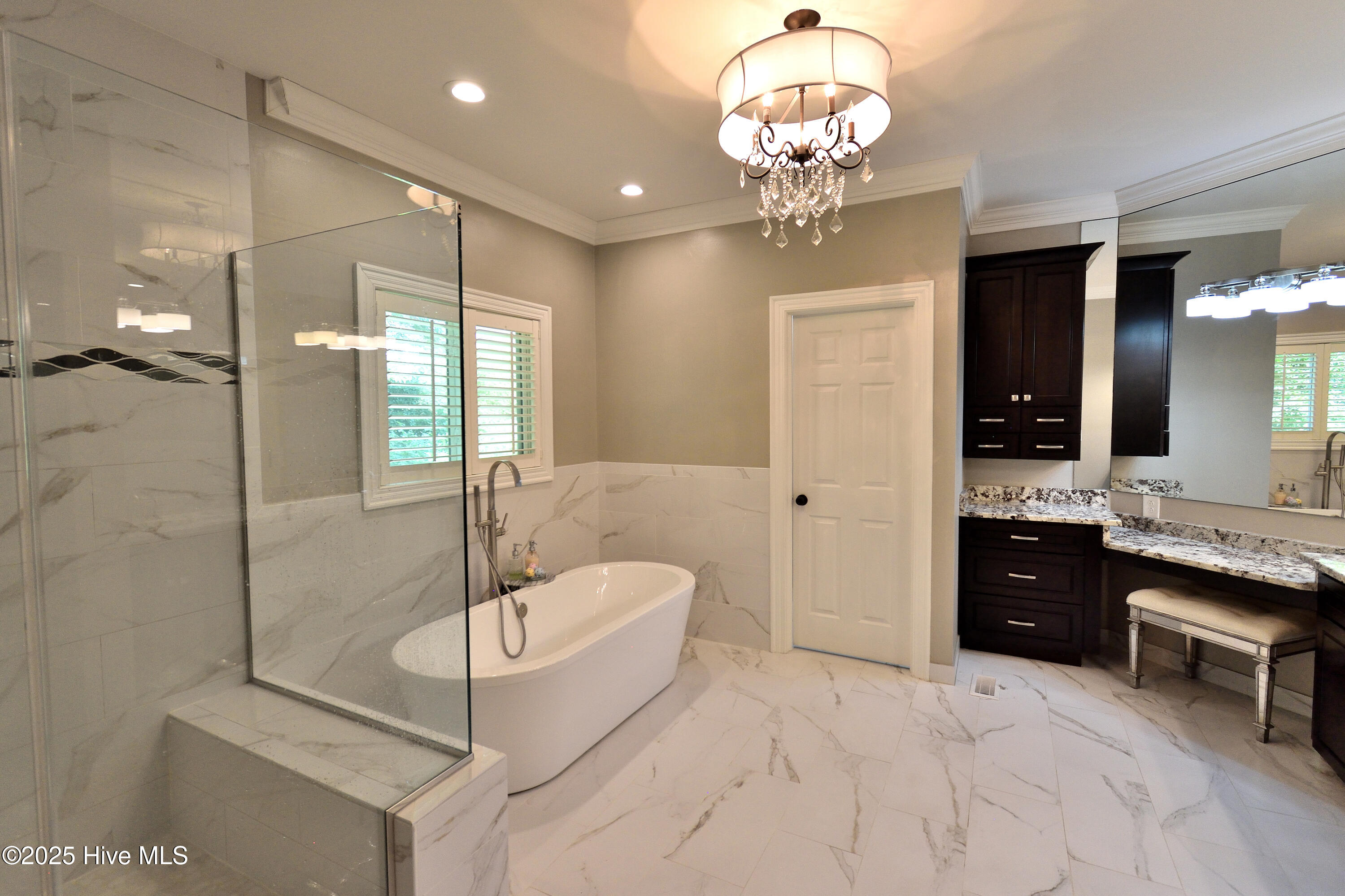 116 Ashcroft Court Property Photo 38