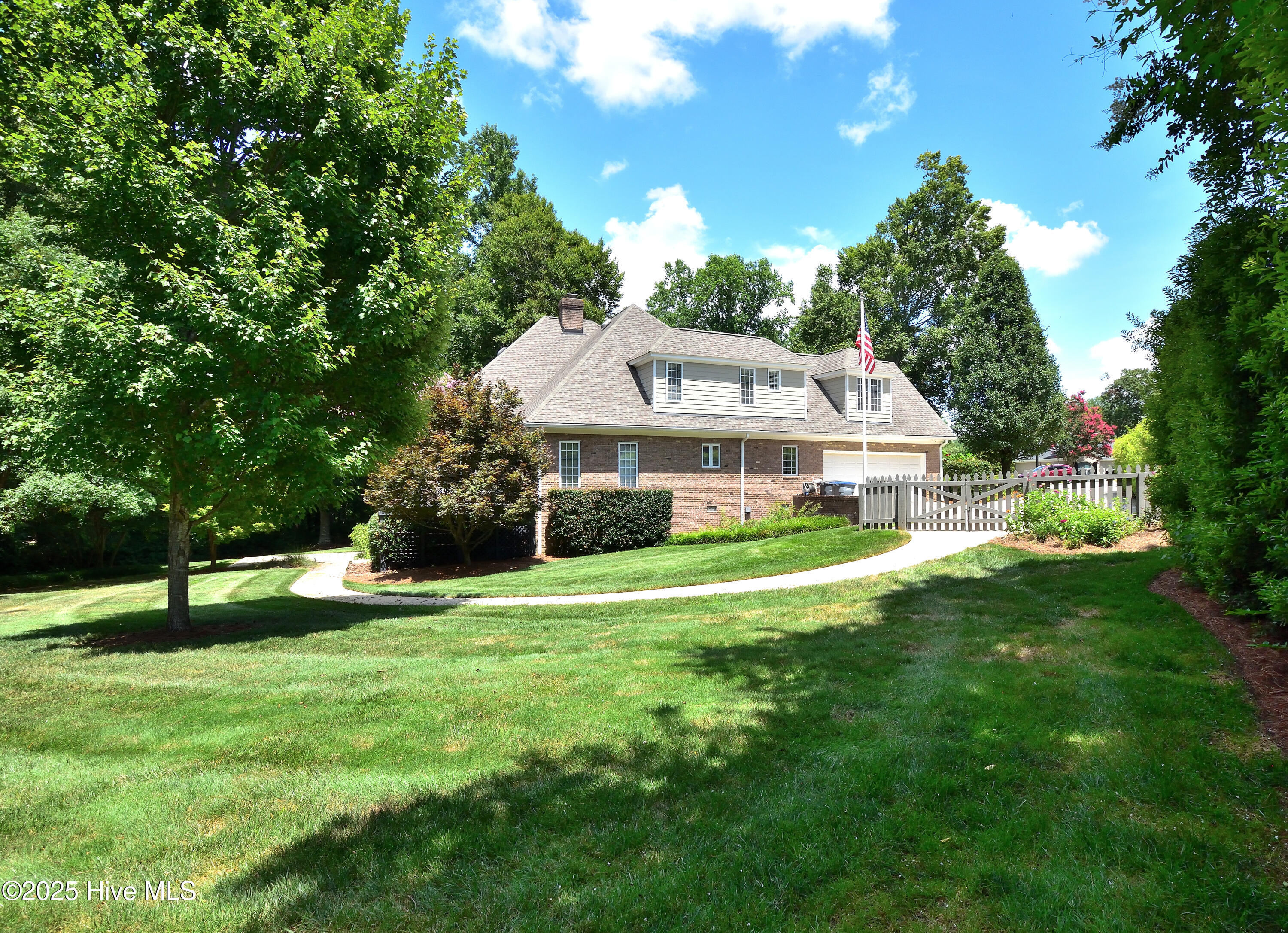 116 Ashcroft Court Property Photo 77