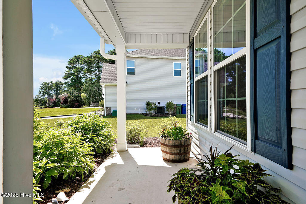 262 E Red Head Circle Property Photo 4
