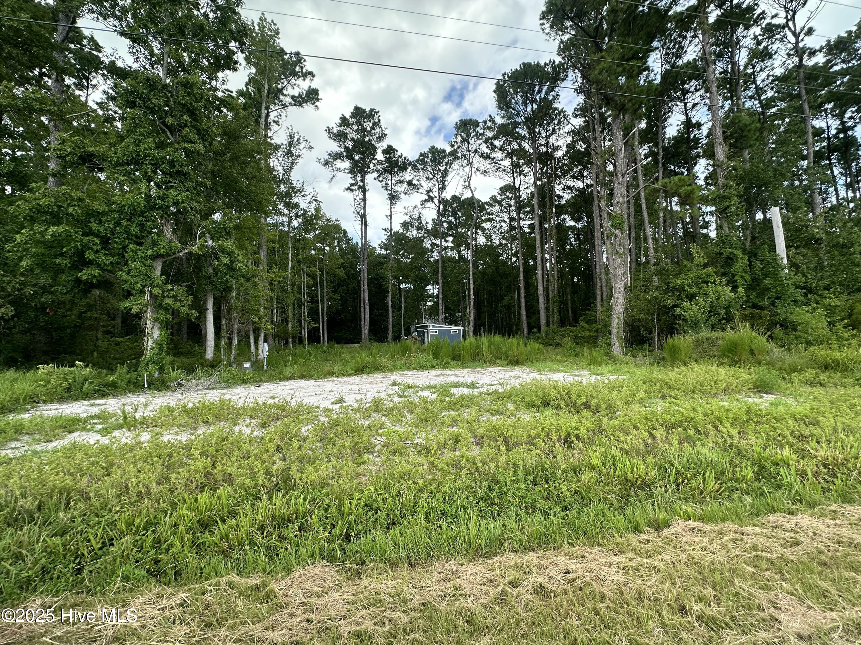 690 Oriental Road Property Photo 1