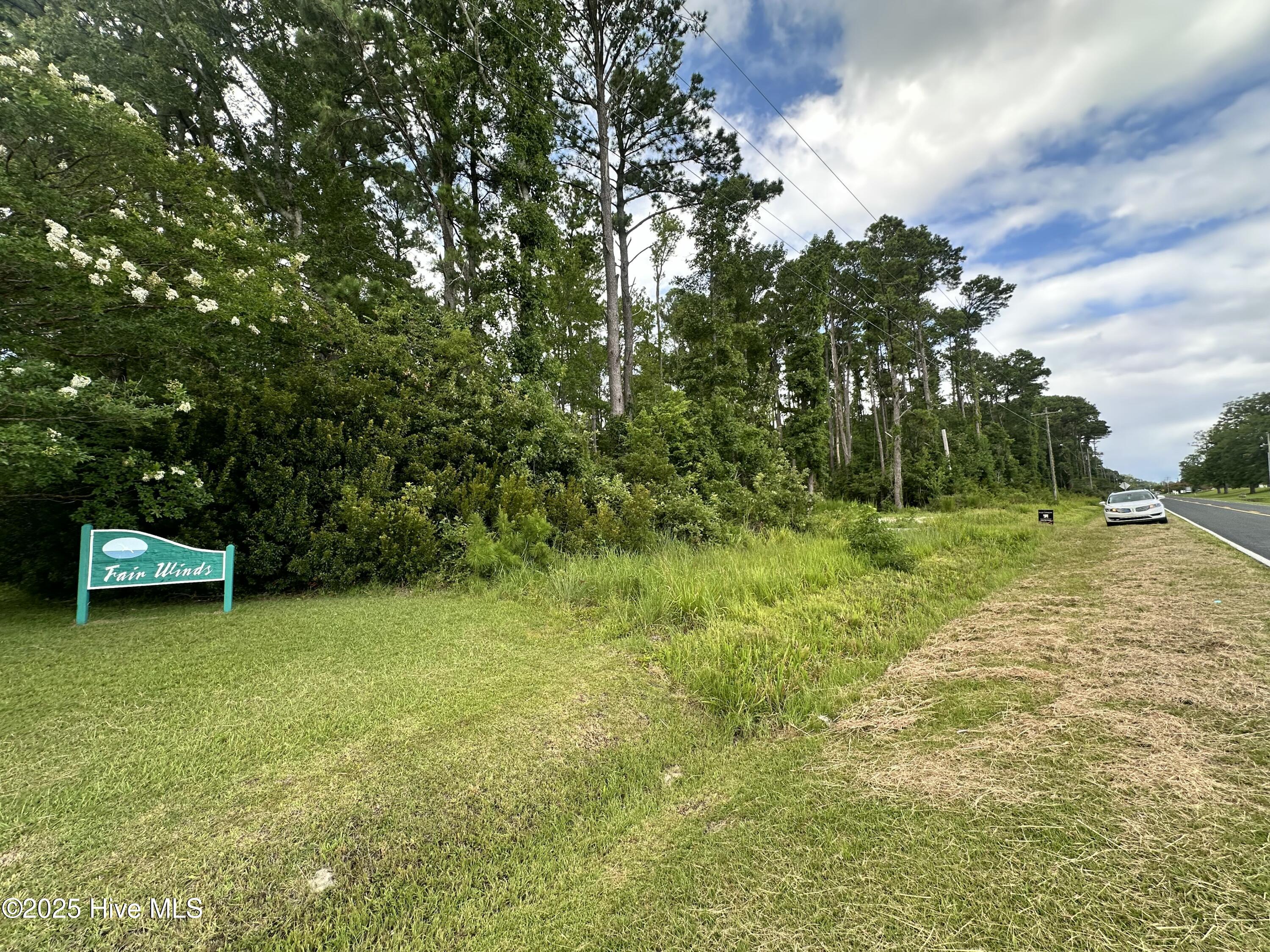 690 Oriental Road Property Photo 9