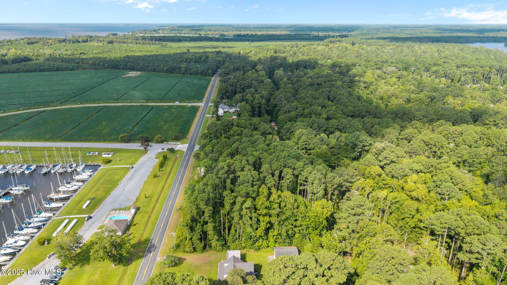 690 Oriental Road Property Photo 19