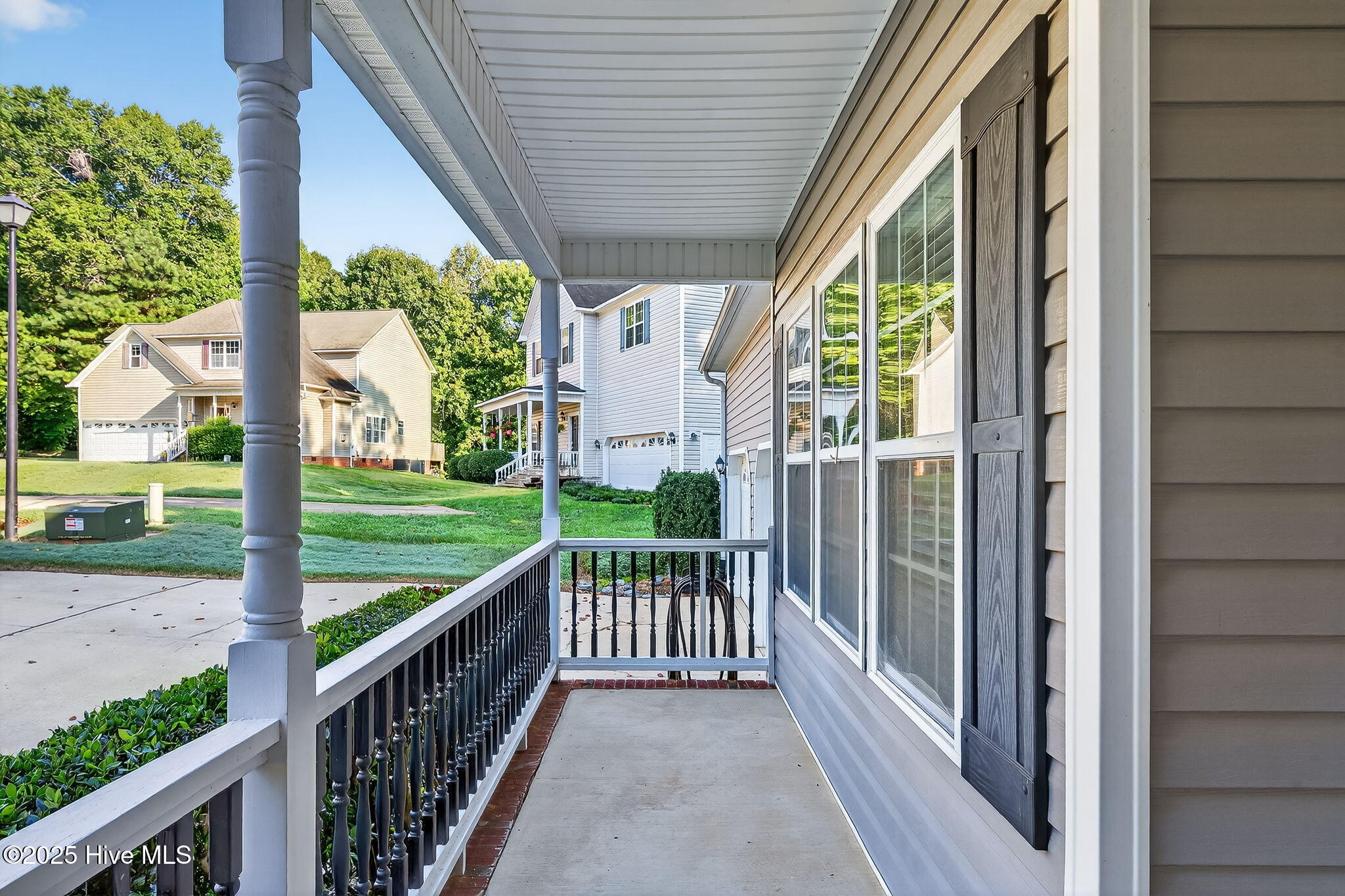 334 Victor Court Property Photo 6