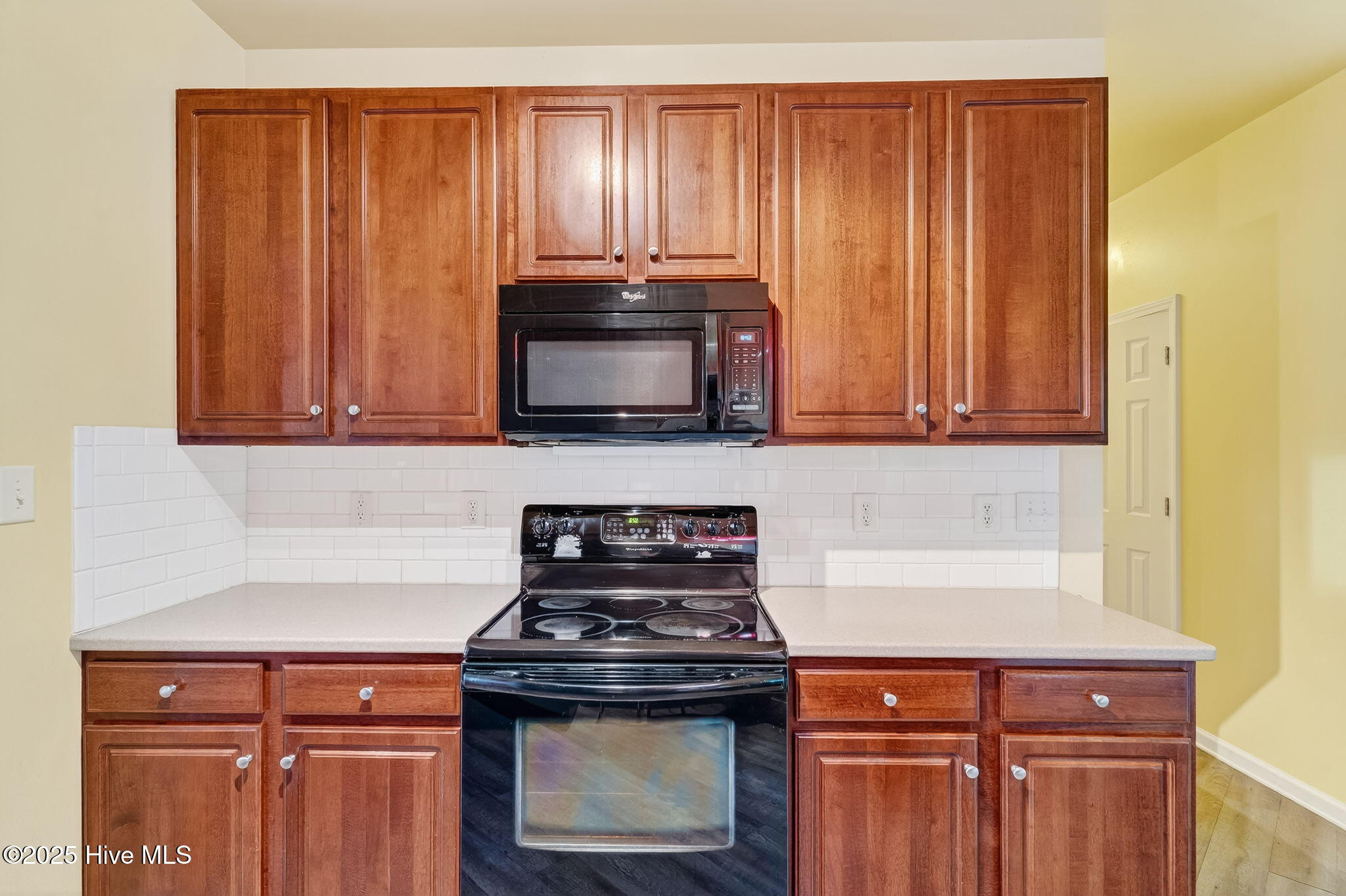 334 Victor Court Property Photo 13