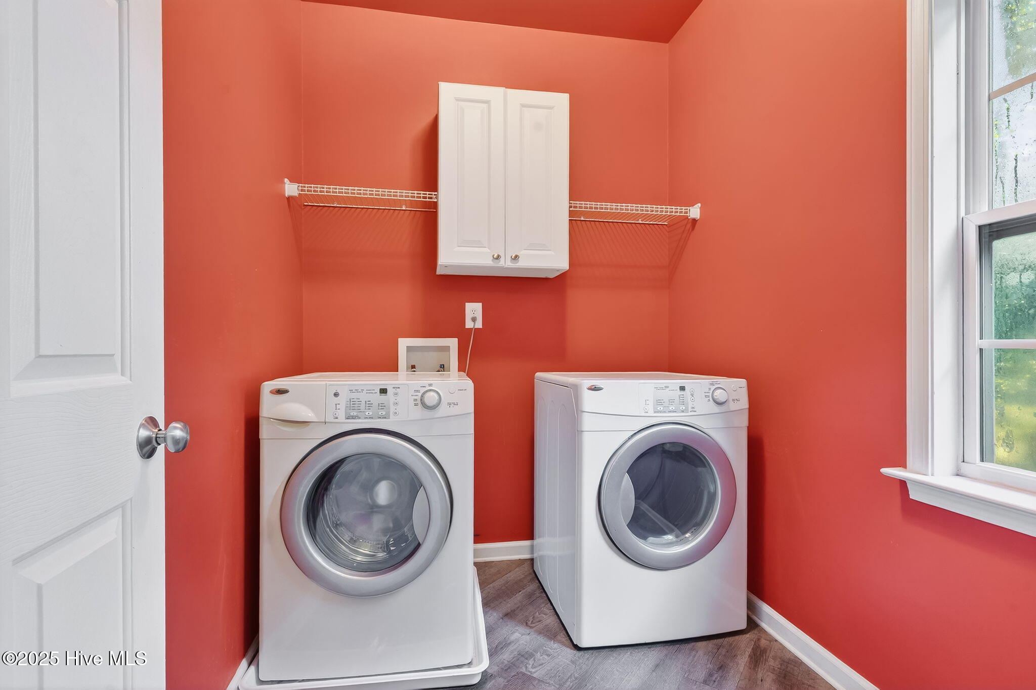 334 Victor Court Property Photo 27