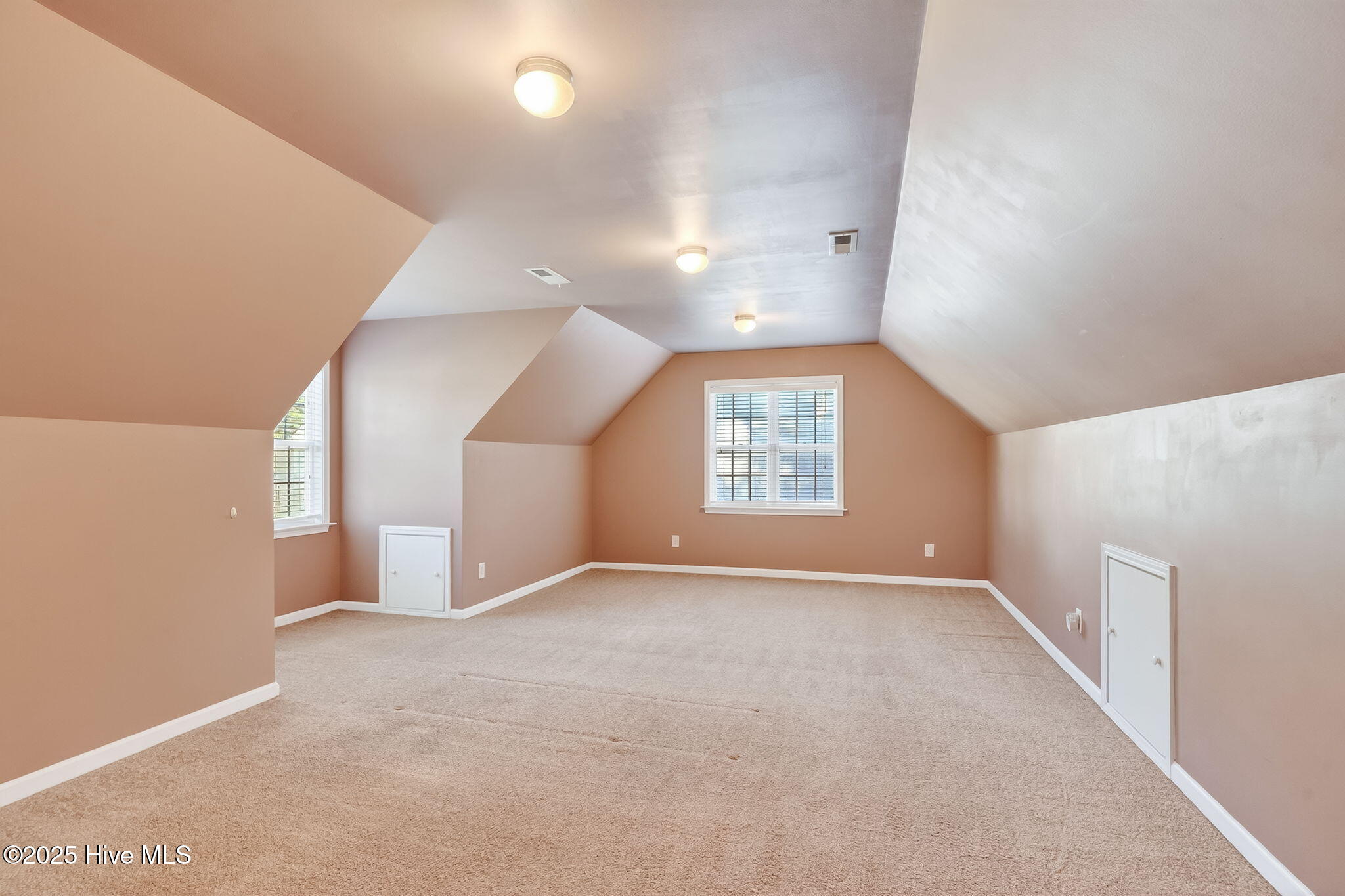 334 Victor Court Property Photo 35