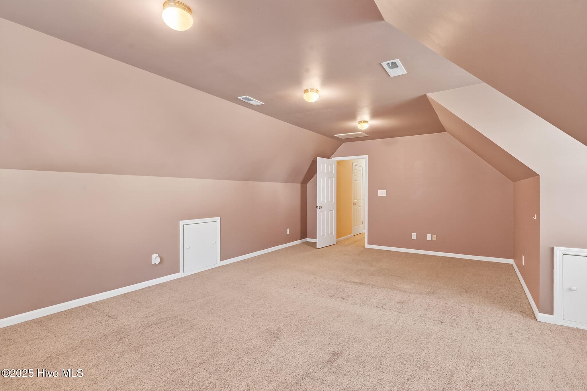 334 Victor Court Property Photo 37