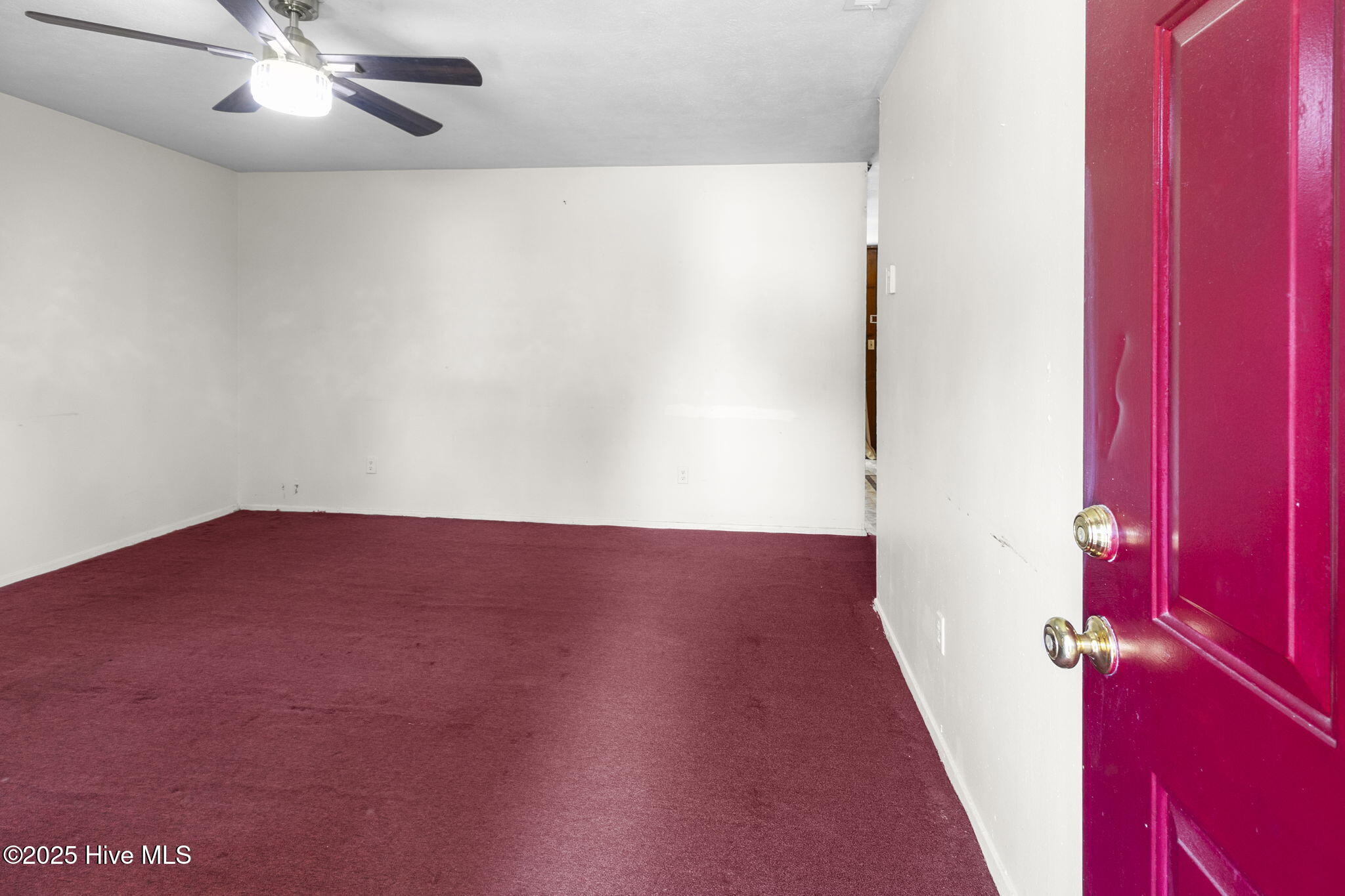 7006 Ryan Street Property Photo 5