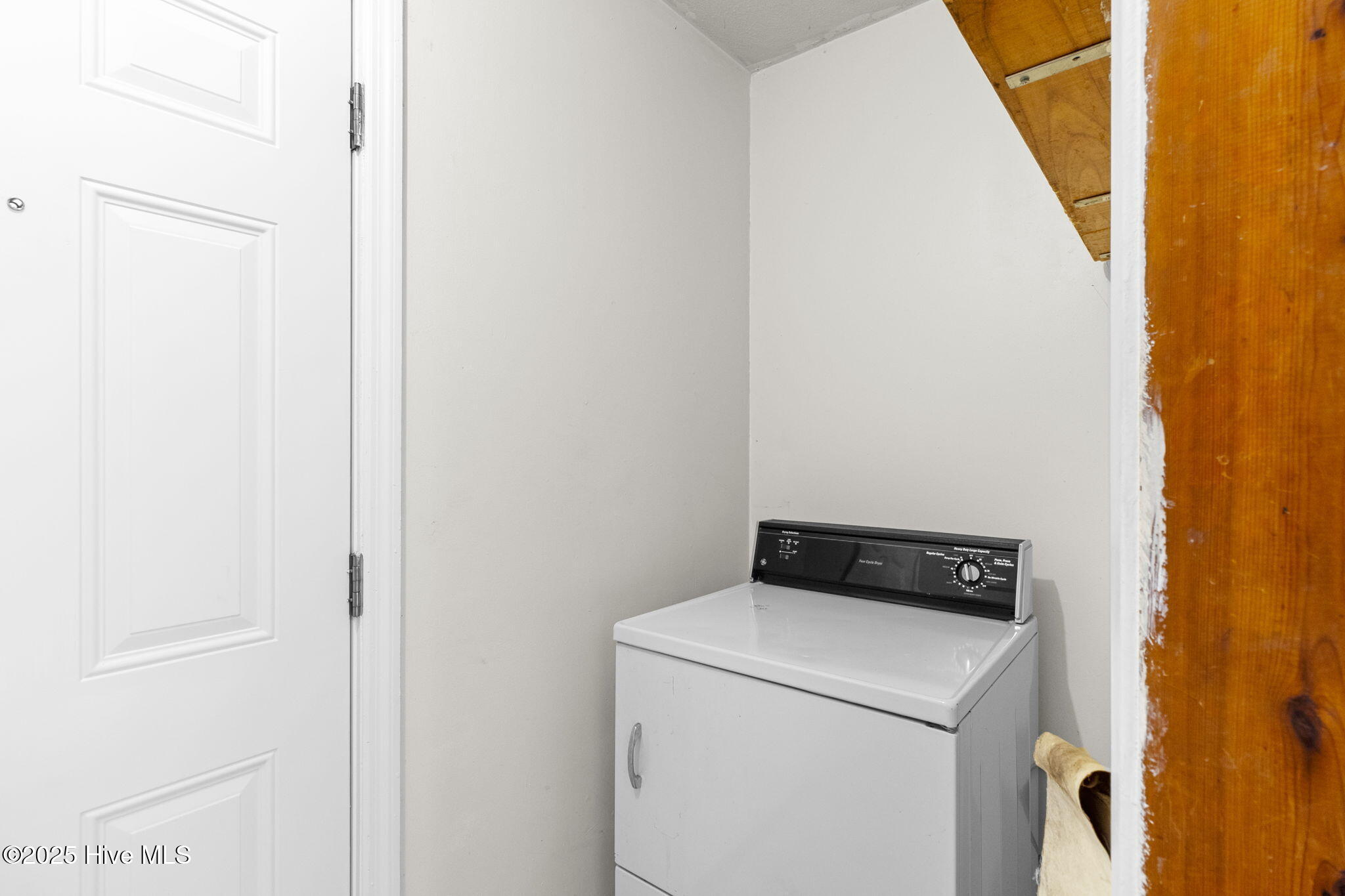 7006 Ryan Street Property Photo 11