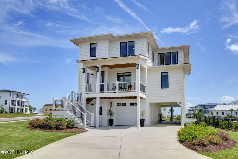 11 Amidships Lane Property Photo 1