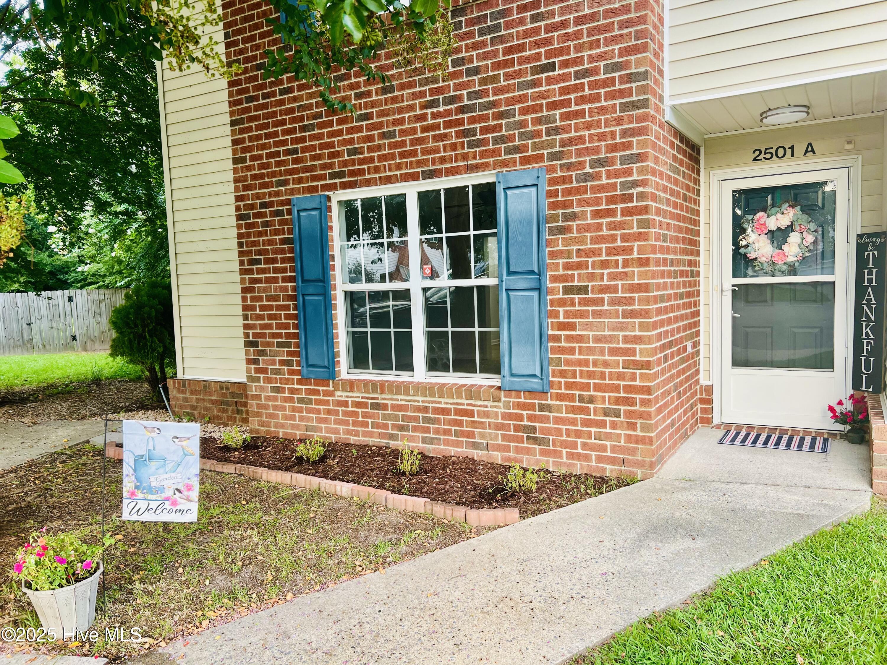 2501 Bluff View Court A Property Photo 4