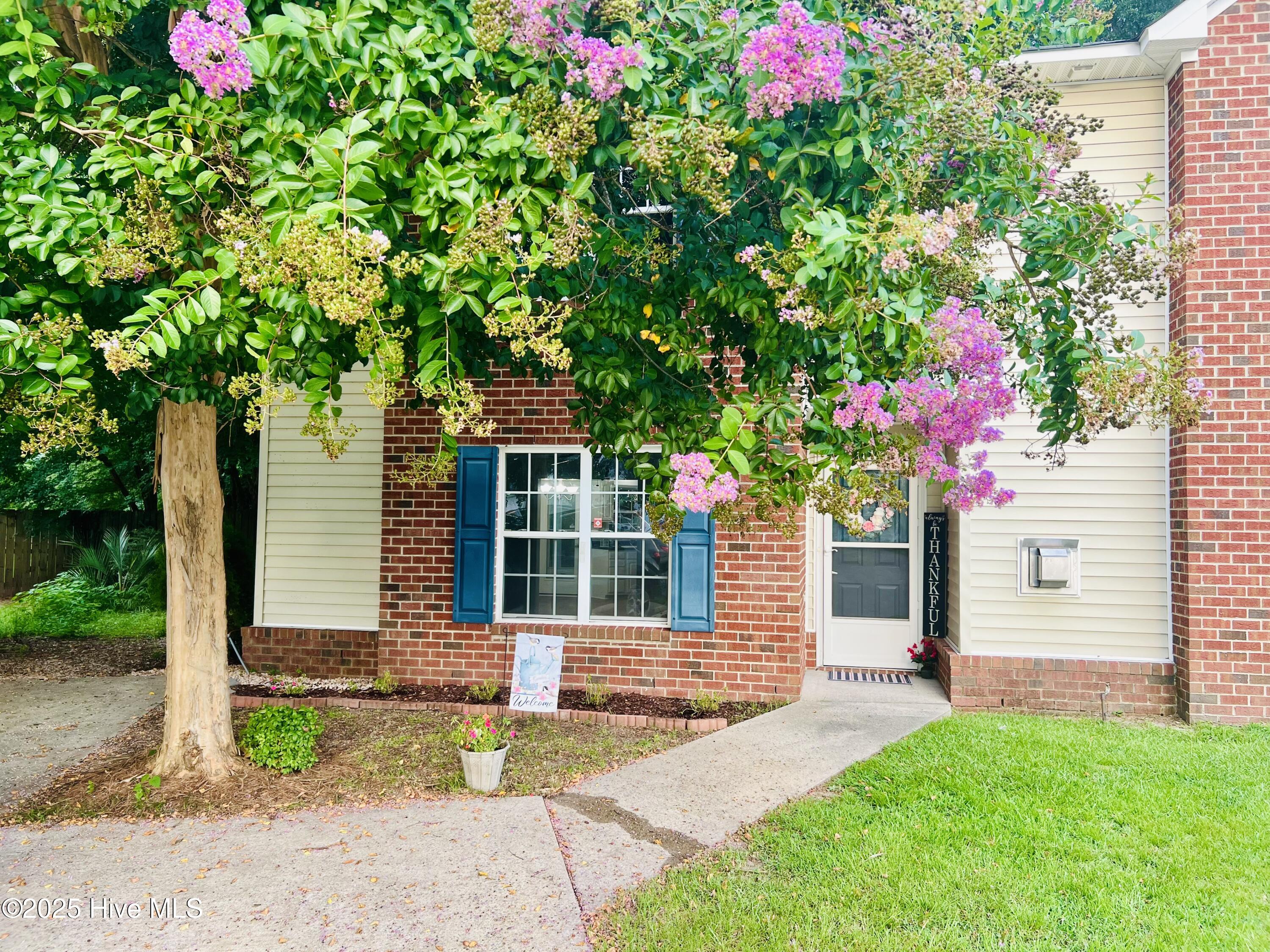 2501 Bluff View Court A Property Photo 5