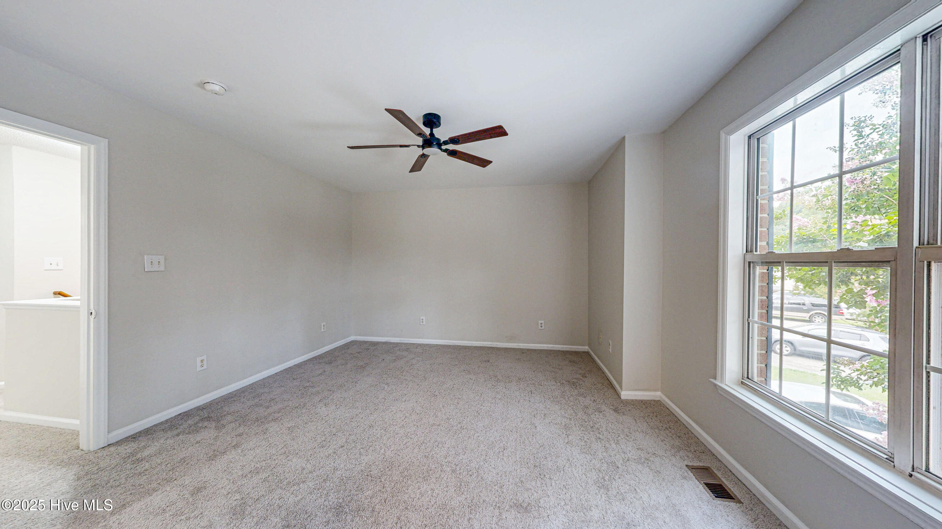 2501 Bluff View Court A Property Photo 27