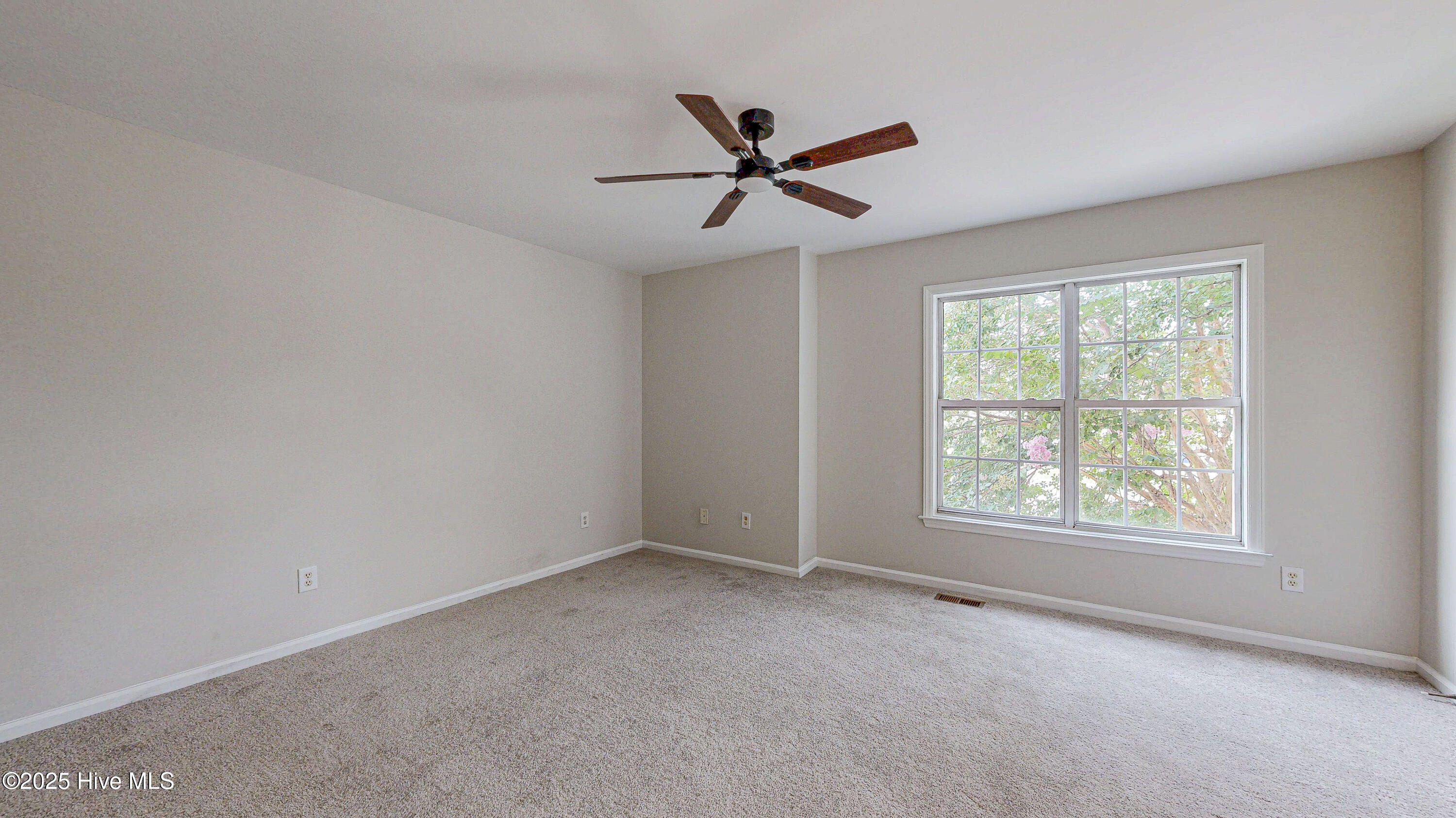 2501 Bluff View Court A Property Photo 28