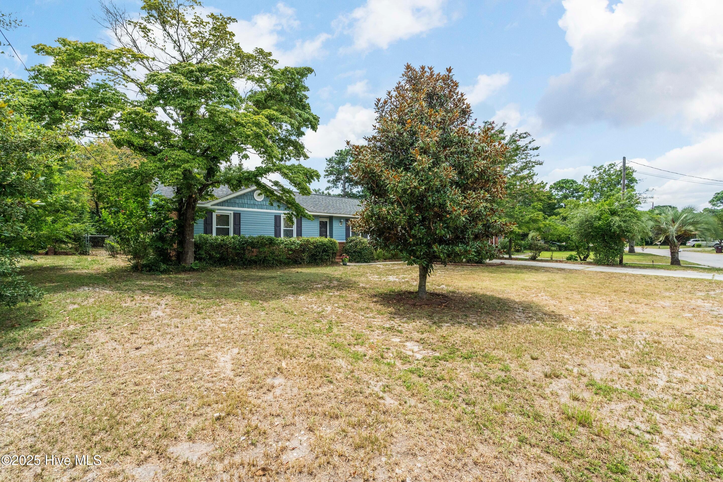 829 Arnold Road Property Photo 3