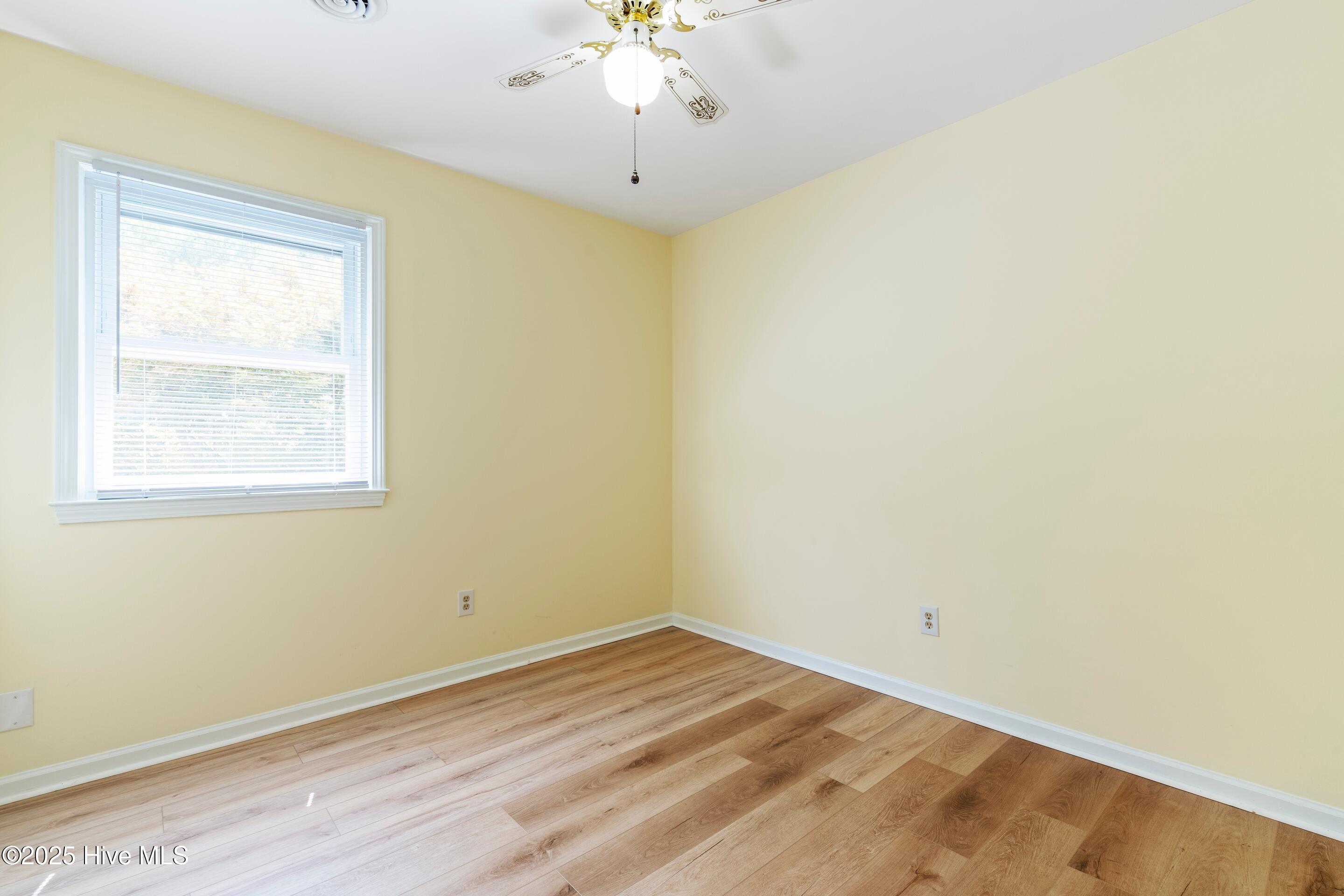 829 Arnold Road Property Photo 33
