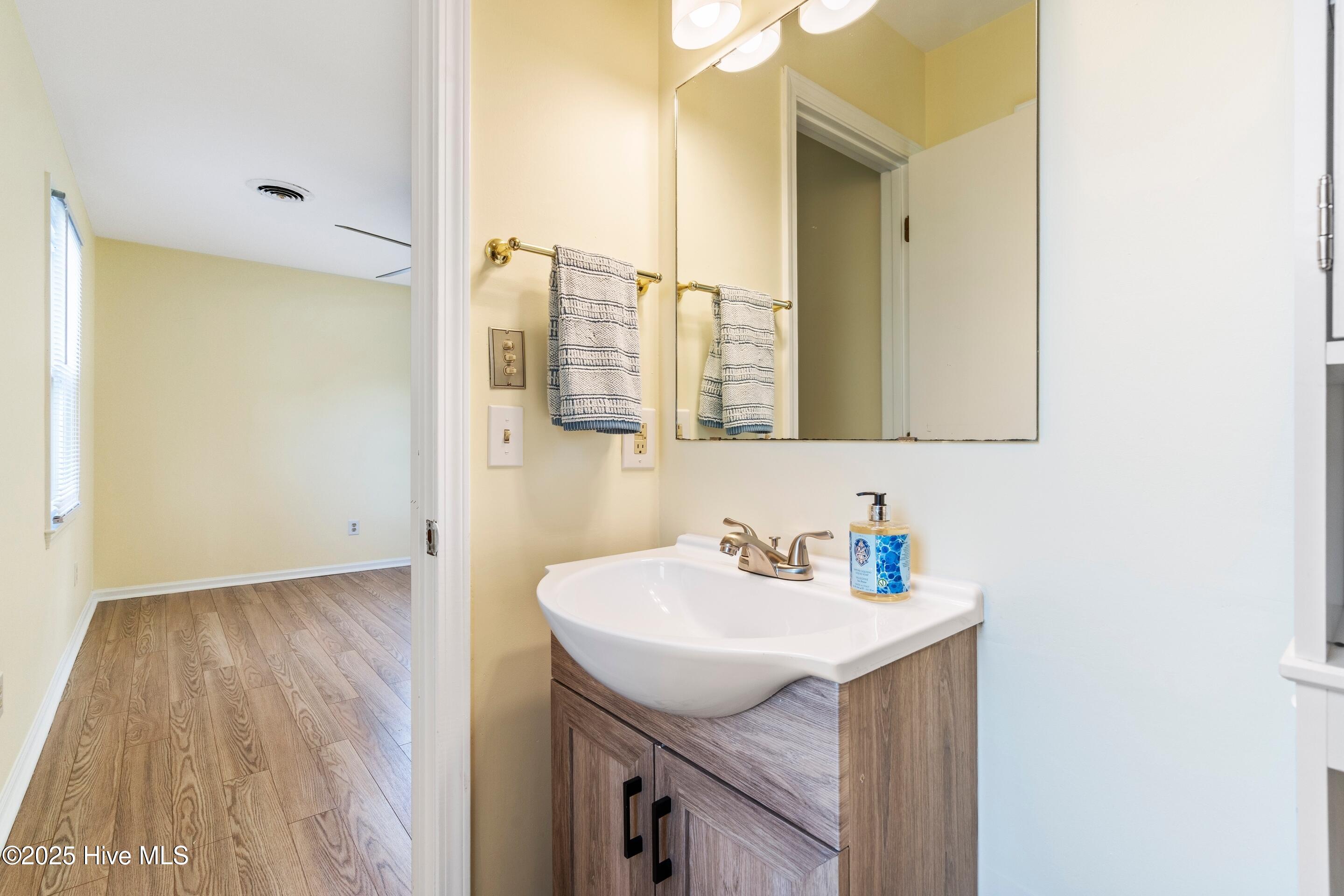 829 Arnold Road Property Photo 42