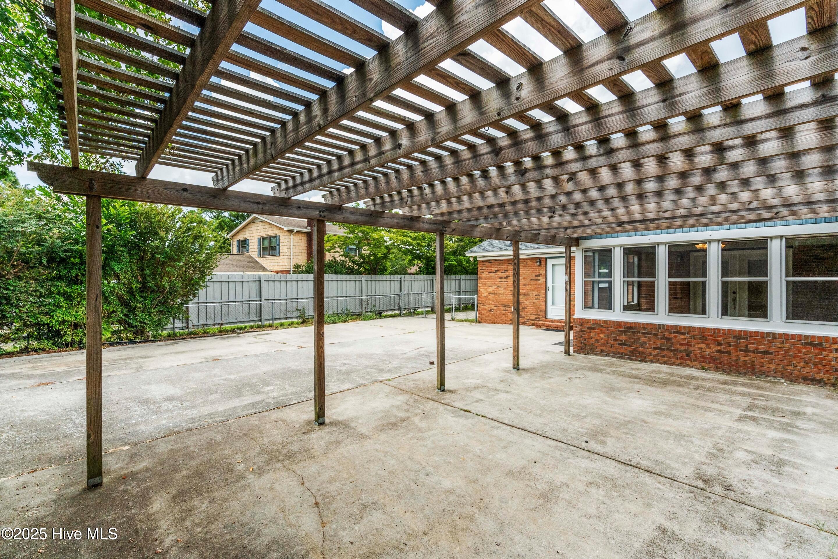 829 Arnold Road Property Photo 48