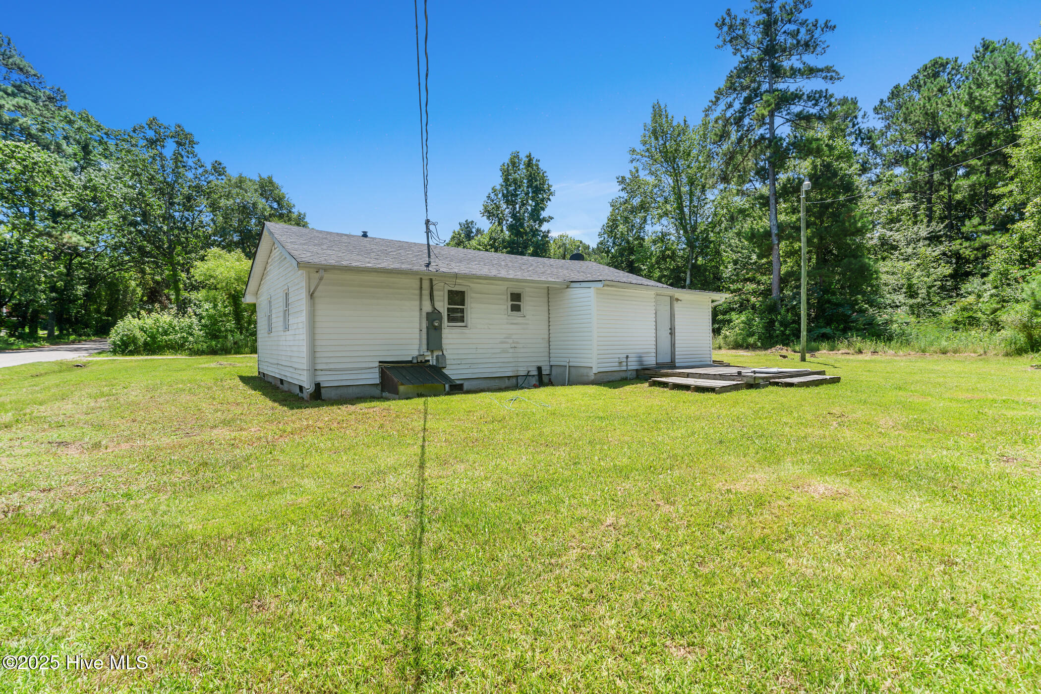 168 Morrow Street Property Photo 7